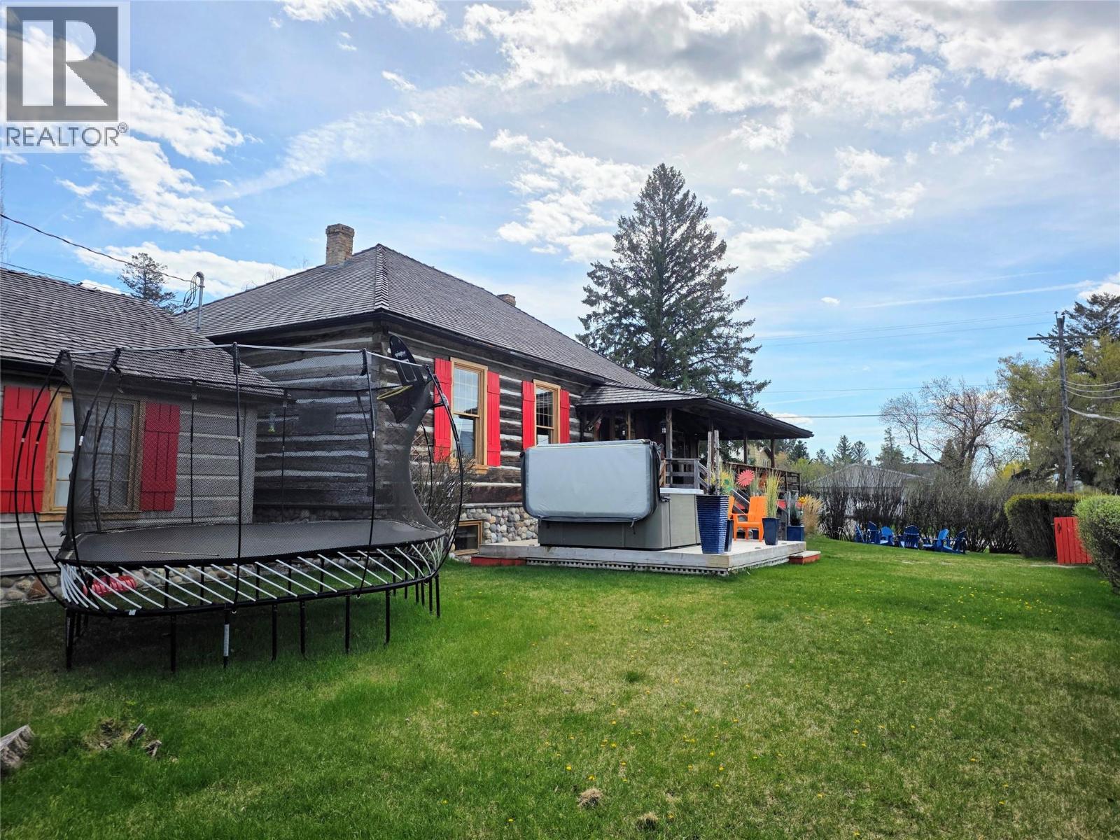 1654 Swansea Avenue, Windermere, British Columbia  V0B 2L2 - Photo 5 - 10385747