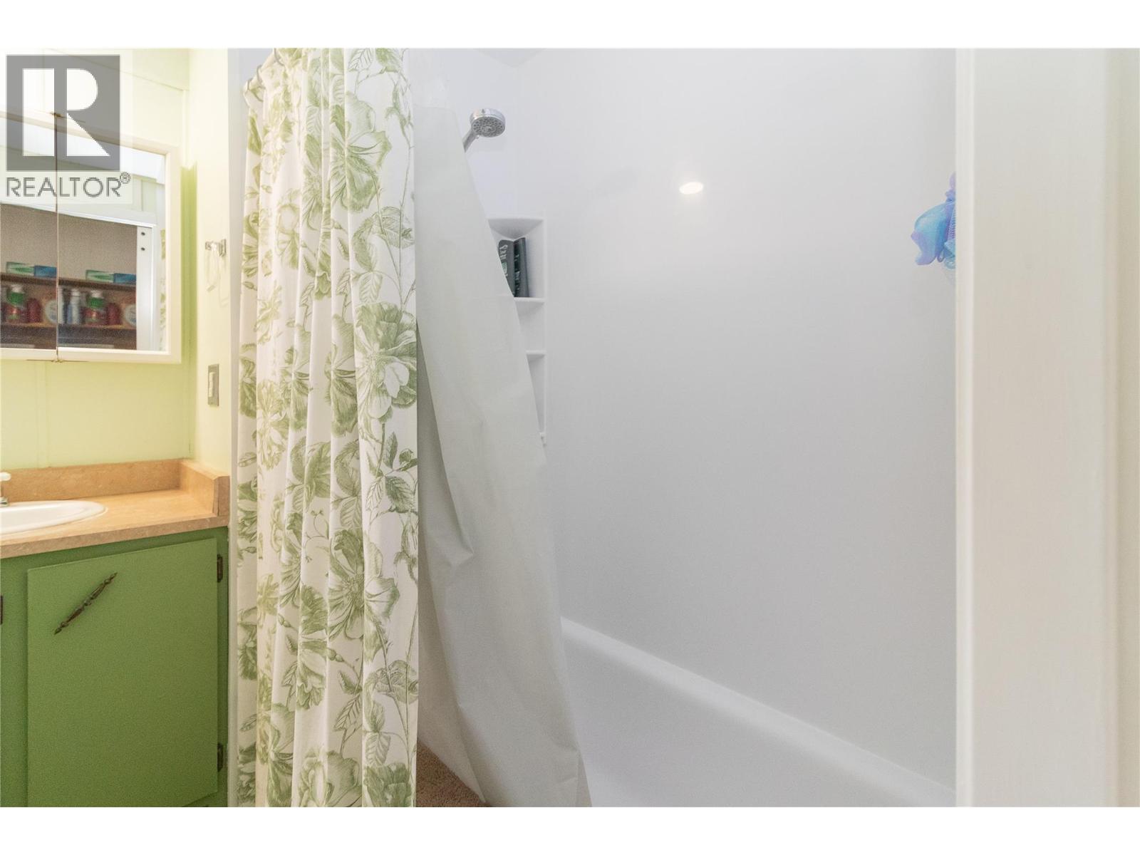 3745 Lakeshore Road Unit# 141, Kelowna, British Columbia  V1W 3K4 - Photo 16 - 10386042