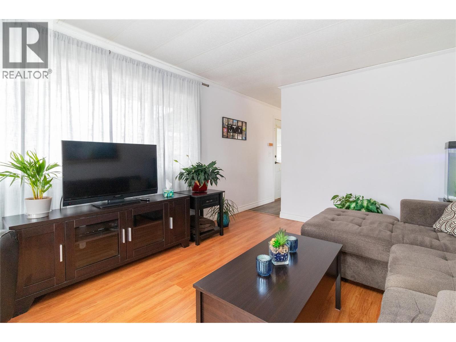 3745 Lakeshore Road Unit# 141, Kelowna, British Columbia  V1W 3K4 - Photo 4 - 10386042