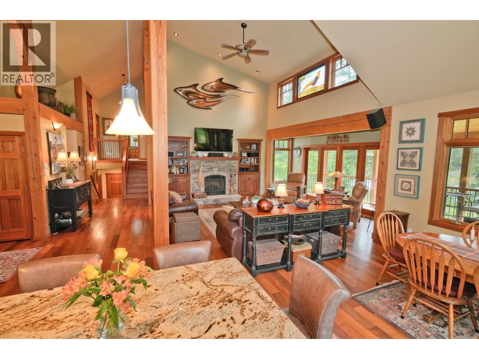 2660 Shoreacres-Goose Creek Road, Shoreacres, British Columbia  V1N 4P4 - Photo 2 - 10385974