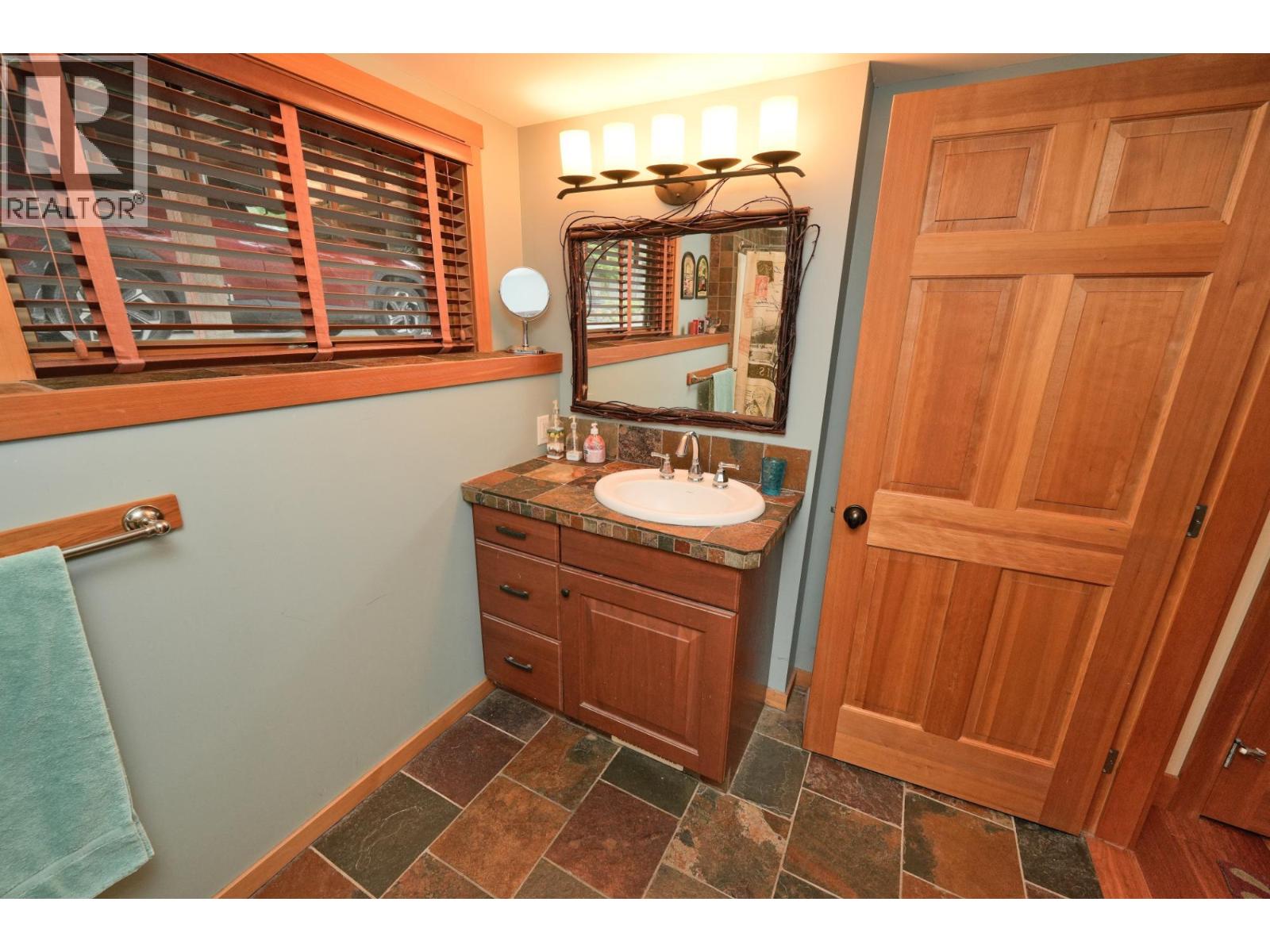 2660 Shoreacres-Goose Creek Road, Shoreacres, British Columbia  V1N 4P4 - Photo 21 - 10385974