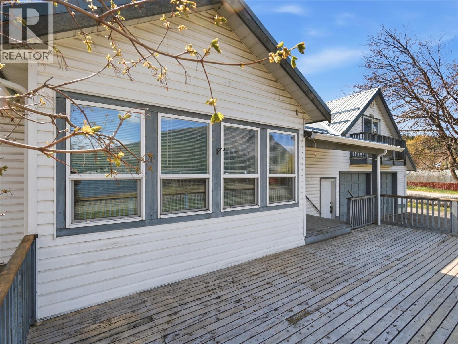 5041 75 Avenue Ne, Salmon Arm, British Columbia  V0E 1K0 - Photo 10 - 10385502