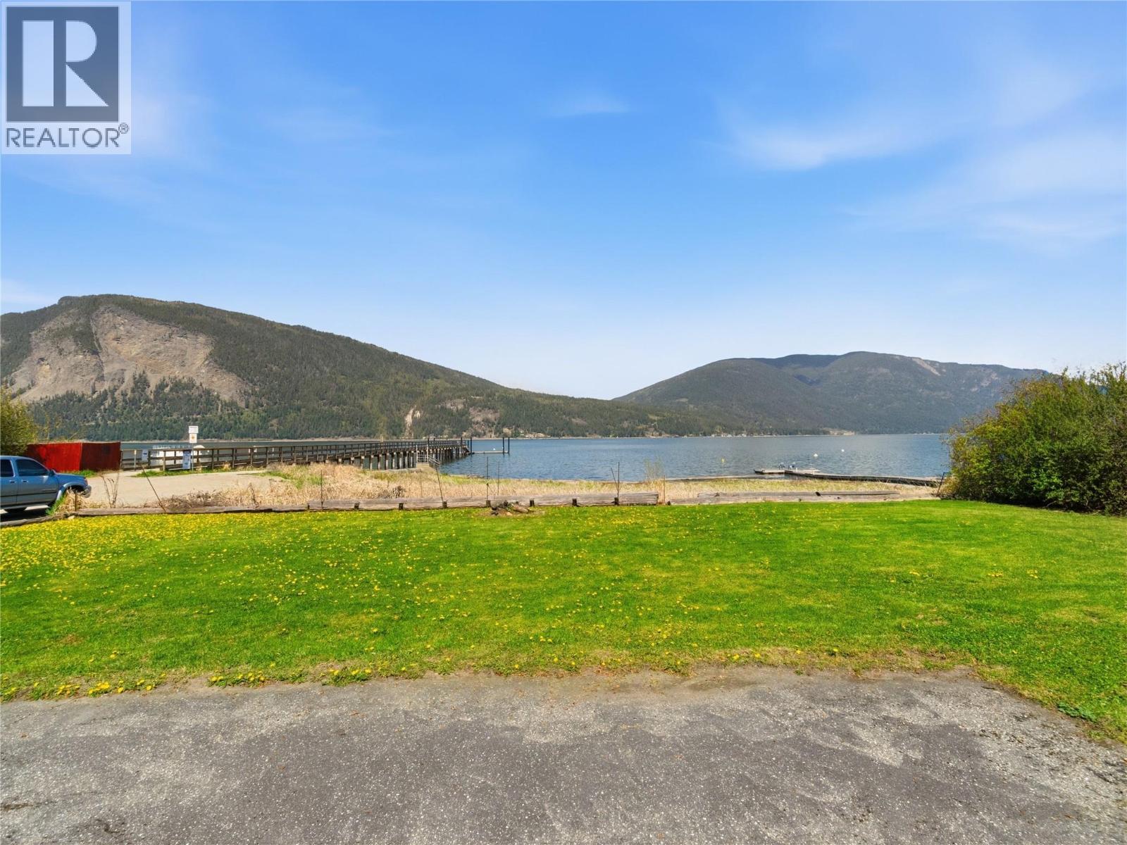 5041 75 Avenue Ne, Salmon Arm, British Columbia  V0E 1K0 - Photo 7 - 10385502