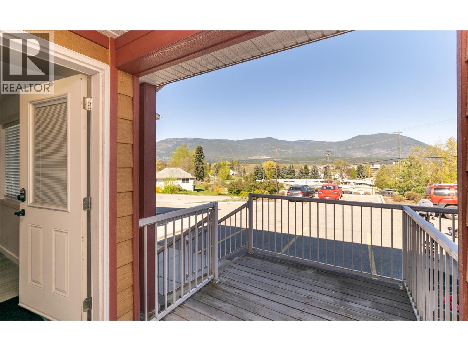 1070 1 Street Se Unit# 6, Salmon Arm, British Columbia  V1E 0B6 - Photo 18 - 10384013
