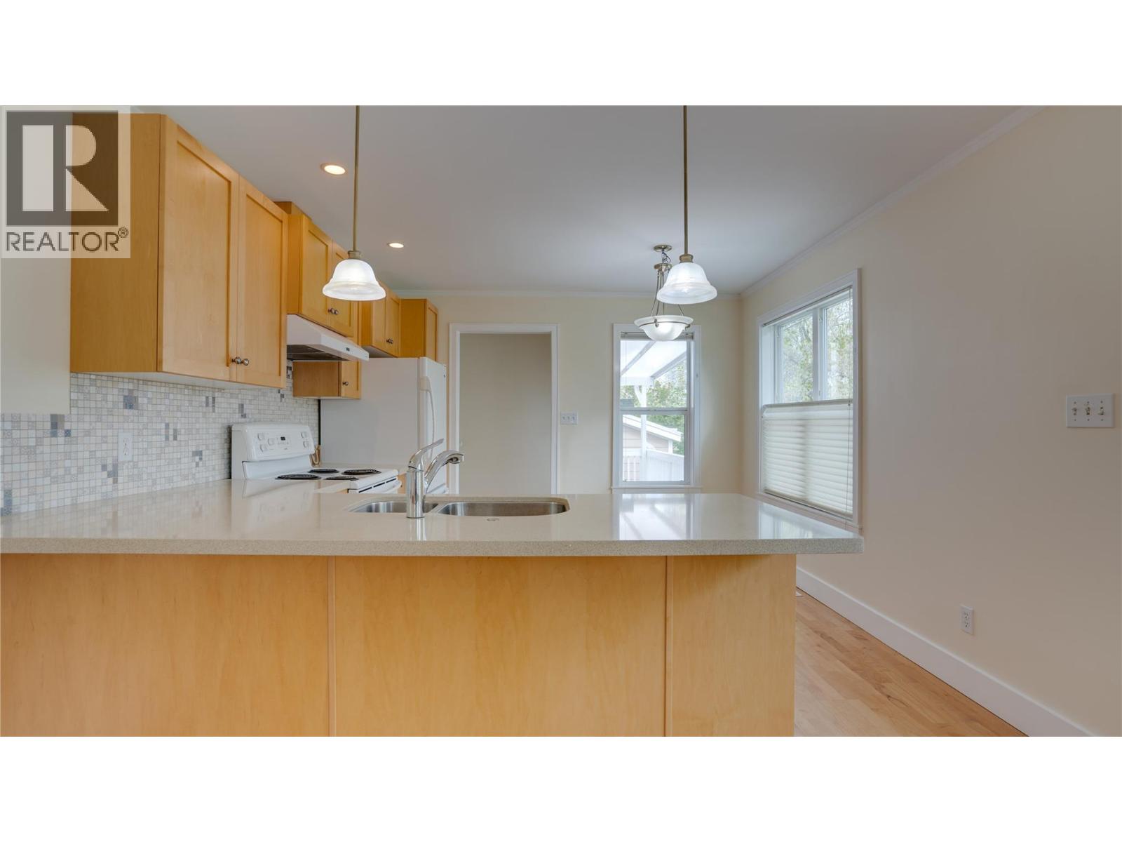 3001 18 Avenue, Vernon, British Columbia  V1T 1C4 - Photo 10 - 10383282