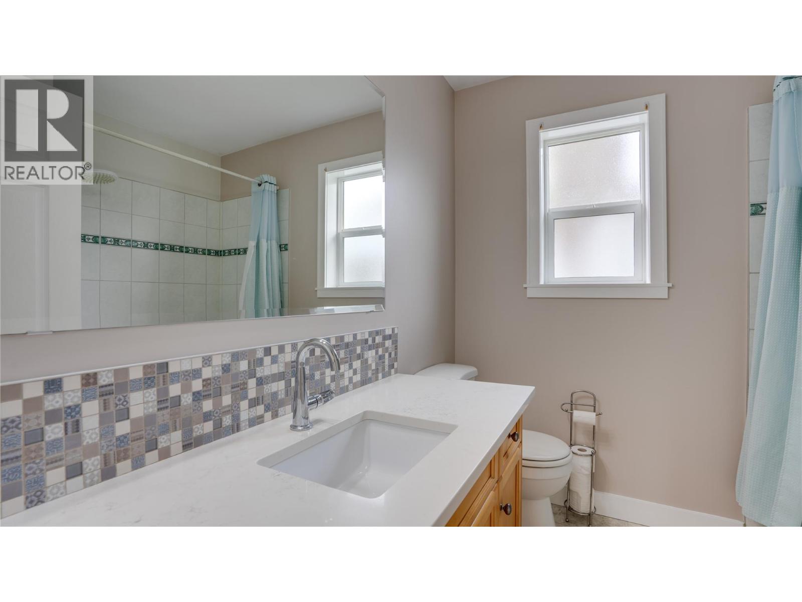3001 18 Avenue, Vernon, British Columbia  V1T 1C4 - Photo 15 - 10383282