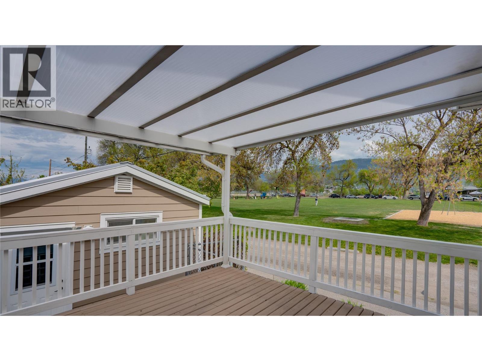 3001 18 Avenue, Vernon, British Columbia  V1T 1C4 - Photo 28 - 10383282