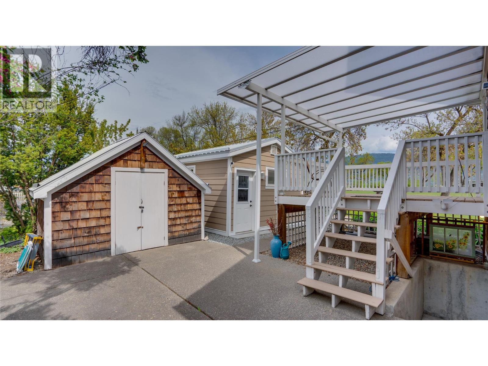 3001 18 Avenue, Vernon, British Columbia  V1T 1C4 - Photo 30 - 10383282
