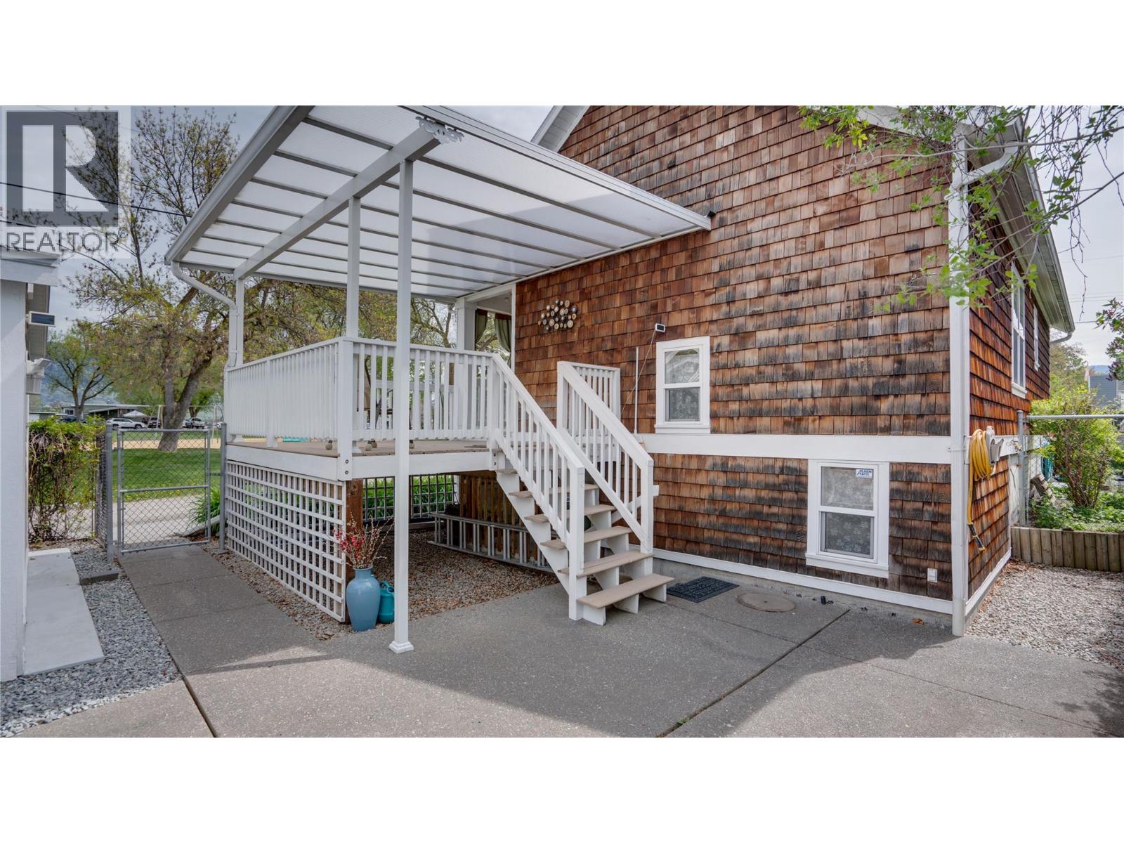 3001 18 Avenue, Vernon, British Columbia  V1T 1C4 - Photo 31 - 10383282