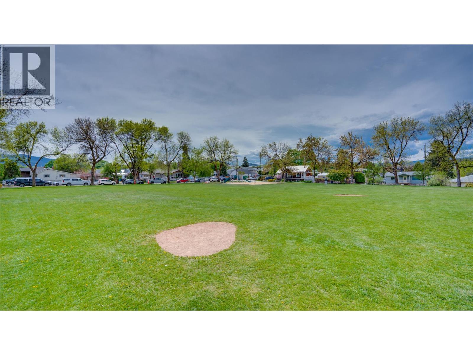 3001 18 Avenue, Vernon, British Columbia  V1T 1C4 - Photo 41 - 10383282