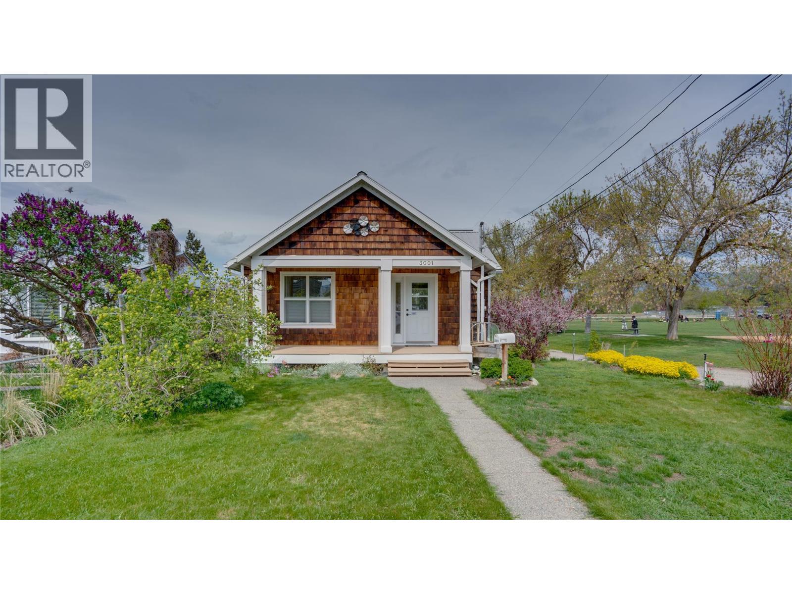 3001 18 Avenue, Vernon, British Columbia  V1T 1C4 - Photo 43 - 10383282