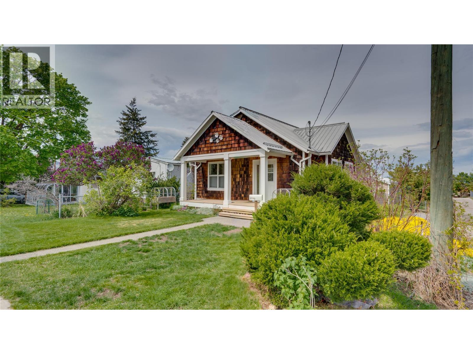3001 18 Avenue, Vernon, British Columbia  V1T 1C4 - Photo 44 - 10383282