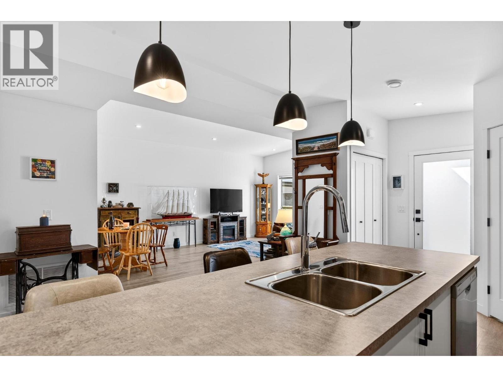 8900 Jim Bailey Road Unit# 124, Kelowna, British Columbia  V4V 0B5 - Photo 5 - 10385907