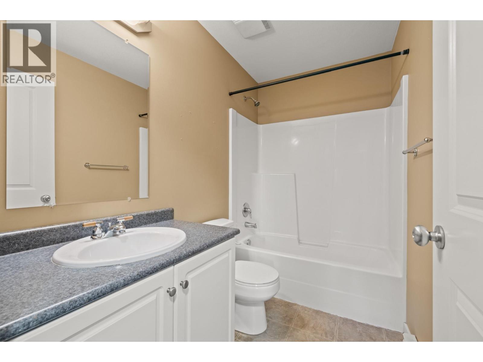 124 Mills Road Unit# 6, Kelowna, British Columbia  V1X 4G7 - Photo 14 - 10385719