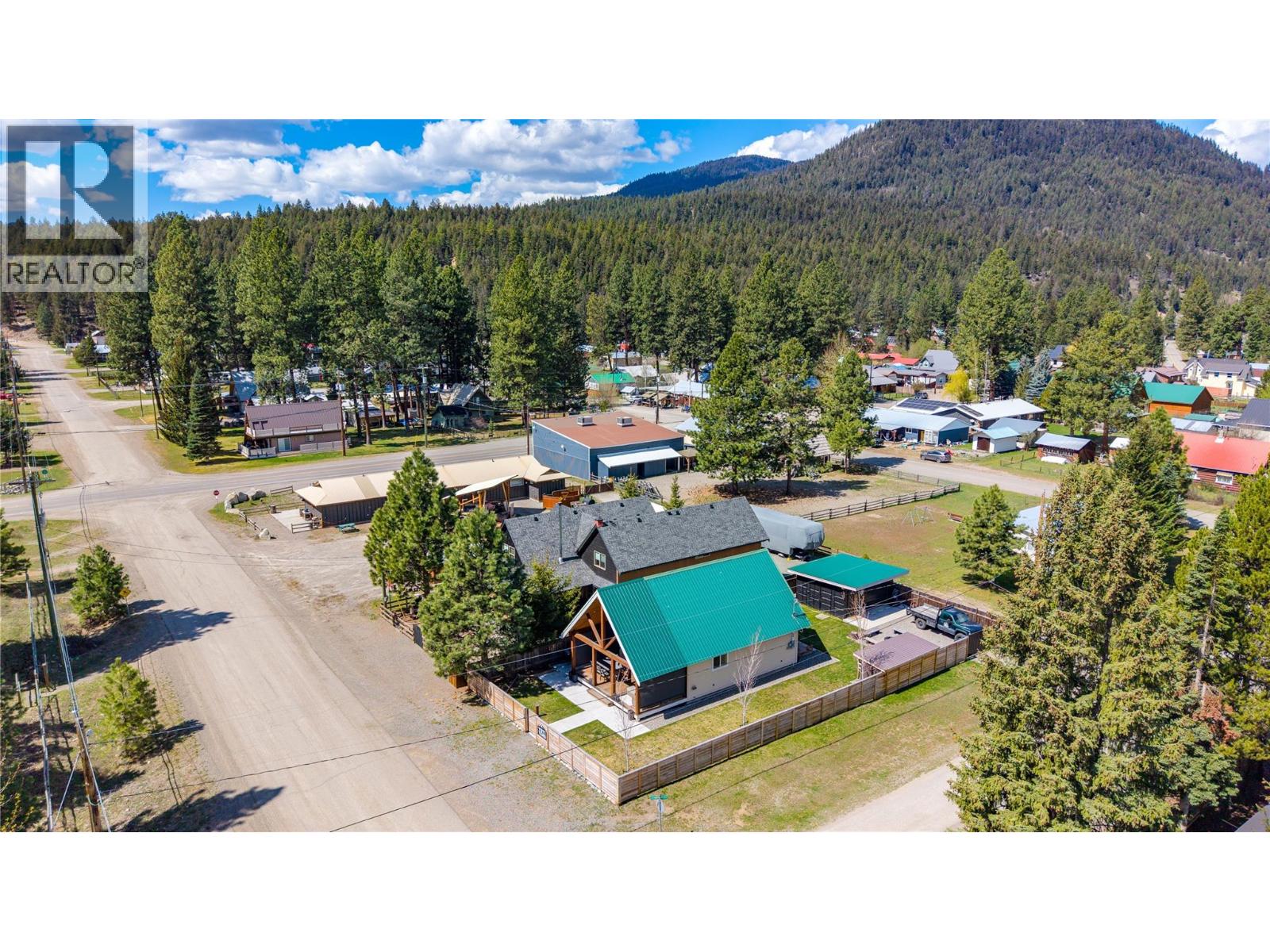 120 2nd Street, Tulameen, British Columbia  V0X 1W0 - Photo 2 - 10385409