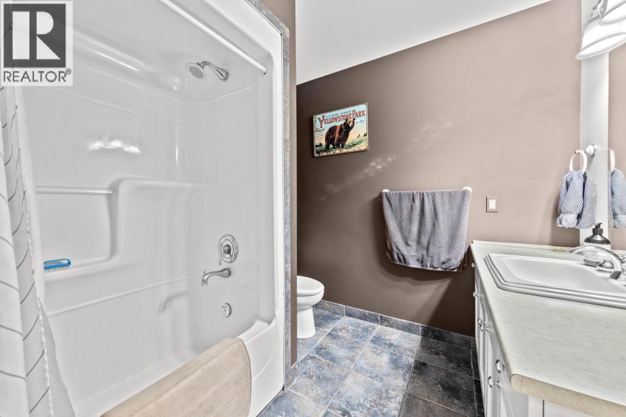 1491 Pine Crescent, Kamloops, British Columbia  V2C 2Z4 - Photo 34 - 10385894