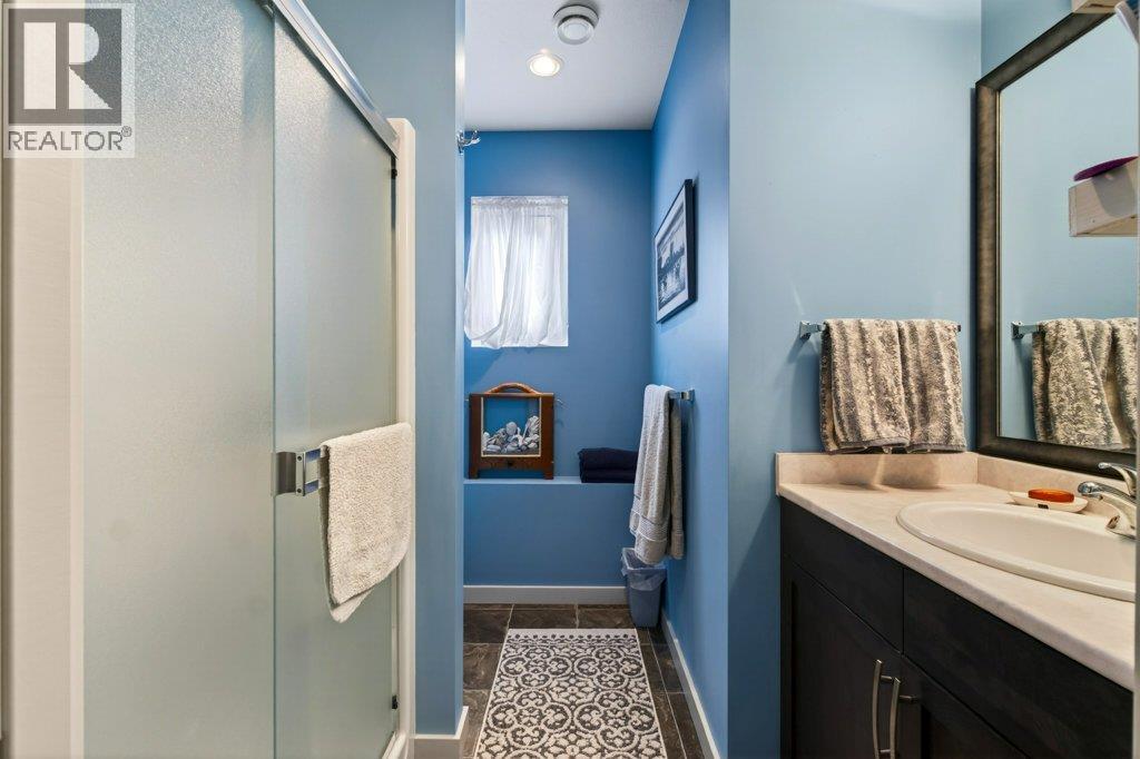 1581 20 Street Ne Unit# 18, Salmon Arm, British Columbia  V1E 0A7 - Photo 59 - 10382999