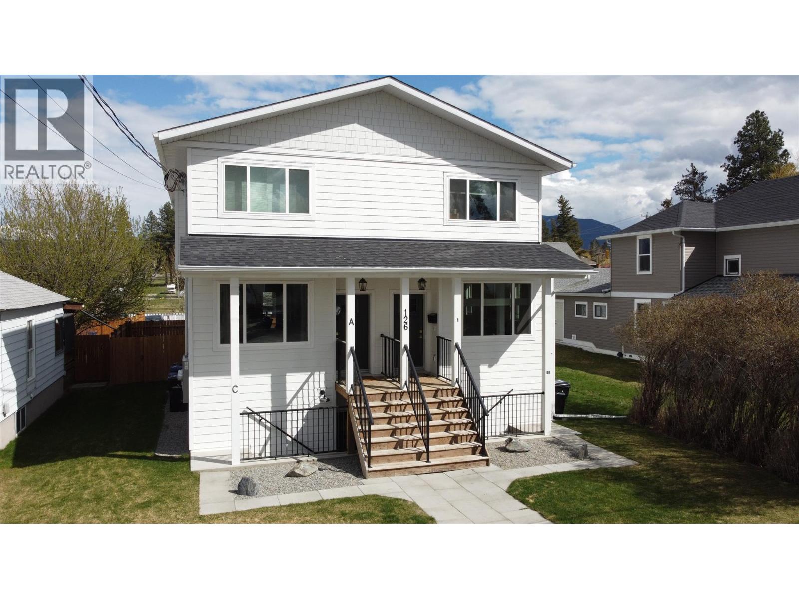 126 13th Avenue S Unit# A & C, Cranbrook, British Columbia  V1C 2V5 - Photo 2 - 10385930