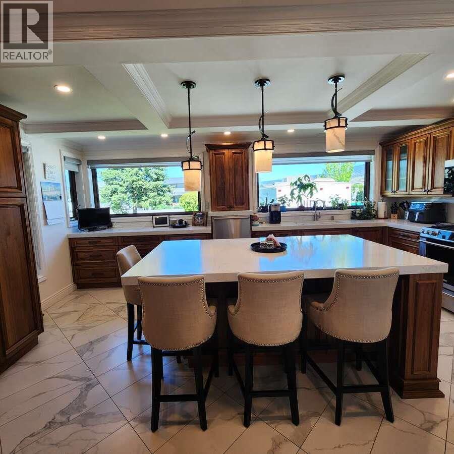 146 Yorkton Avenue, Penticton, British Columbia  V2A 3V2 - Photo 10 - 10386076