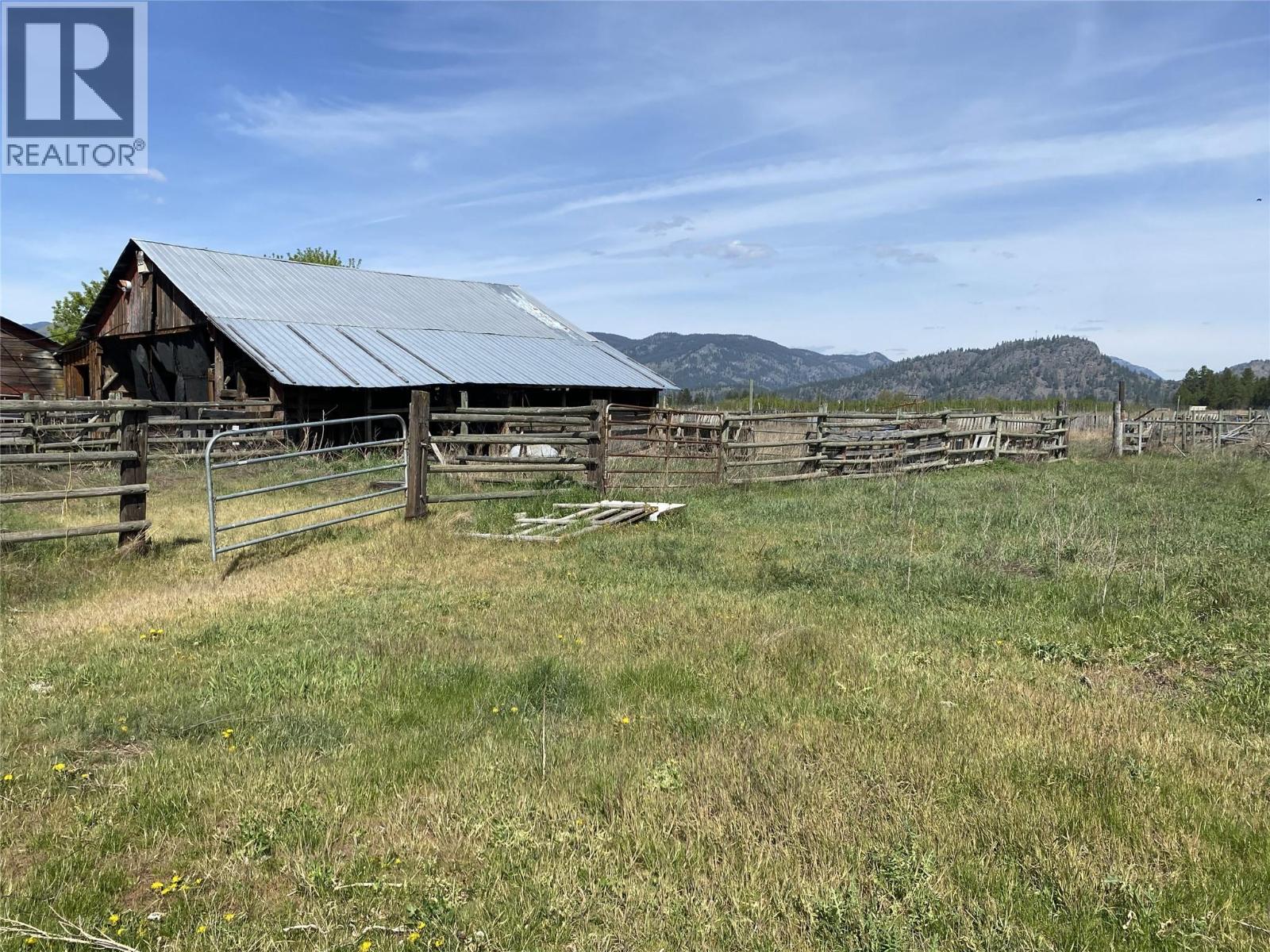 555 Carson Road, Grand Forks, British Columbia  V0H 1H4 - Photo 39 - 10385977