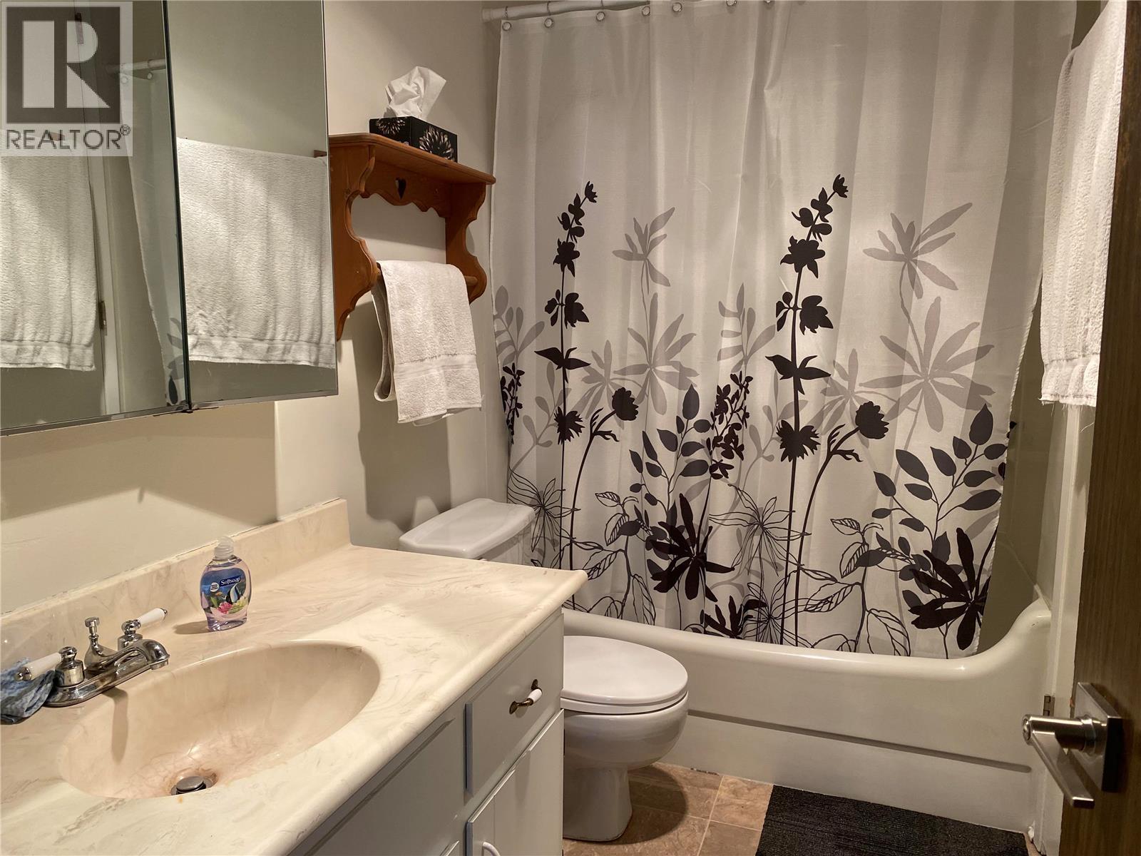 290 Mills Road Unit# 206, Kelowna, British Columbia  V1X 4G8 - Photo 3 - 10385860