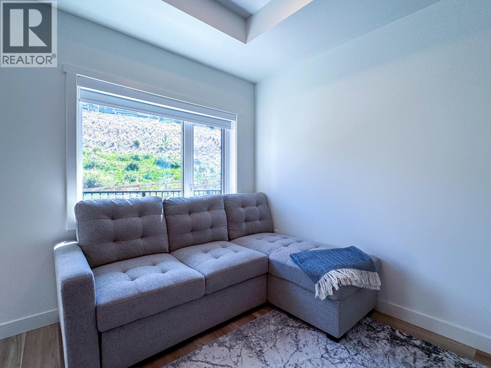 1057 Frost Road Unit# 404, Kelowna, British Columbia  V1W 0G7 - Photo 8 - 10385887