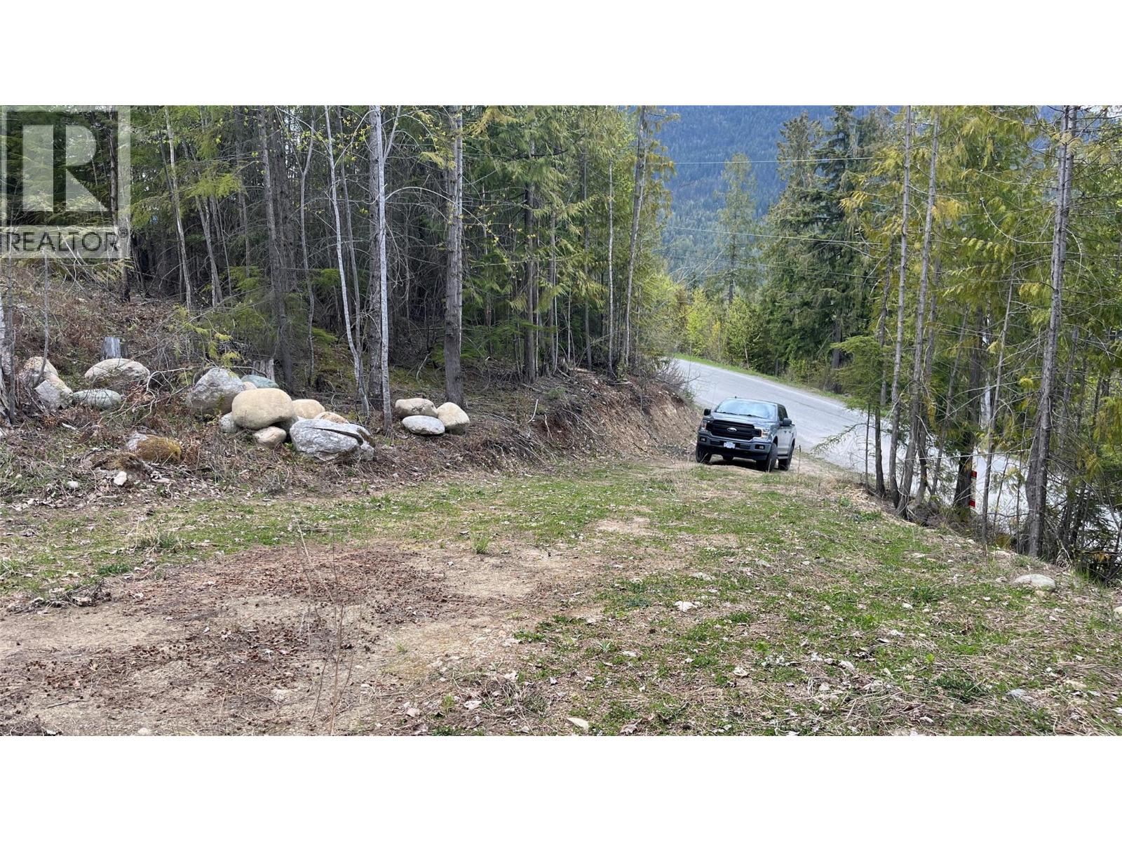 Lot 2 Balfour Avenue, Kaslo, British Columbia  V0G 1M0 - Photo 3 - 10385065