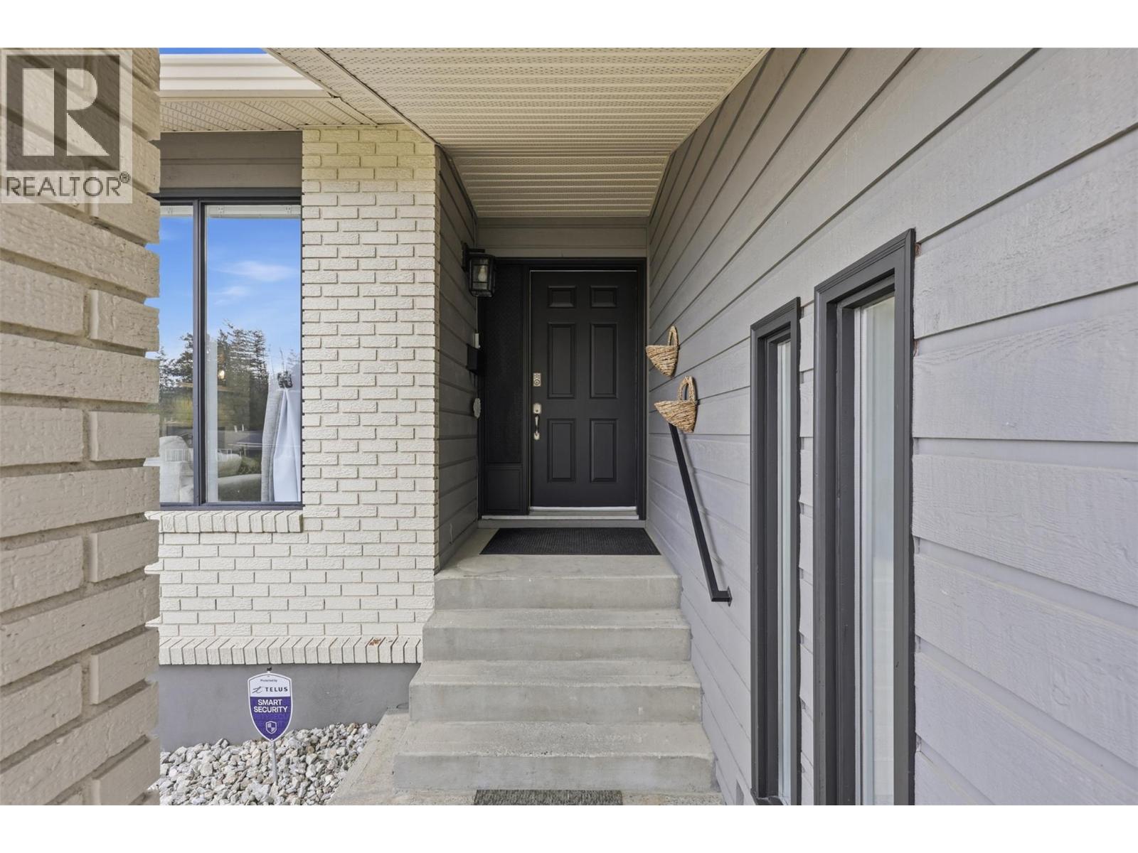 2109 Van Horne Drive, Kamloops, British Columbia  V1S 1G4 - Photo 5 - 10382066