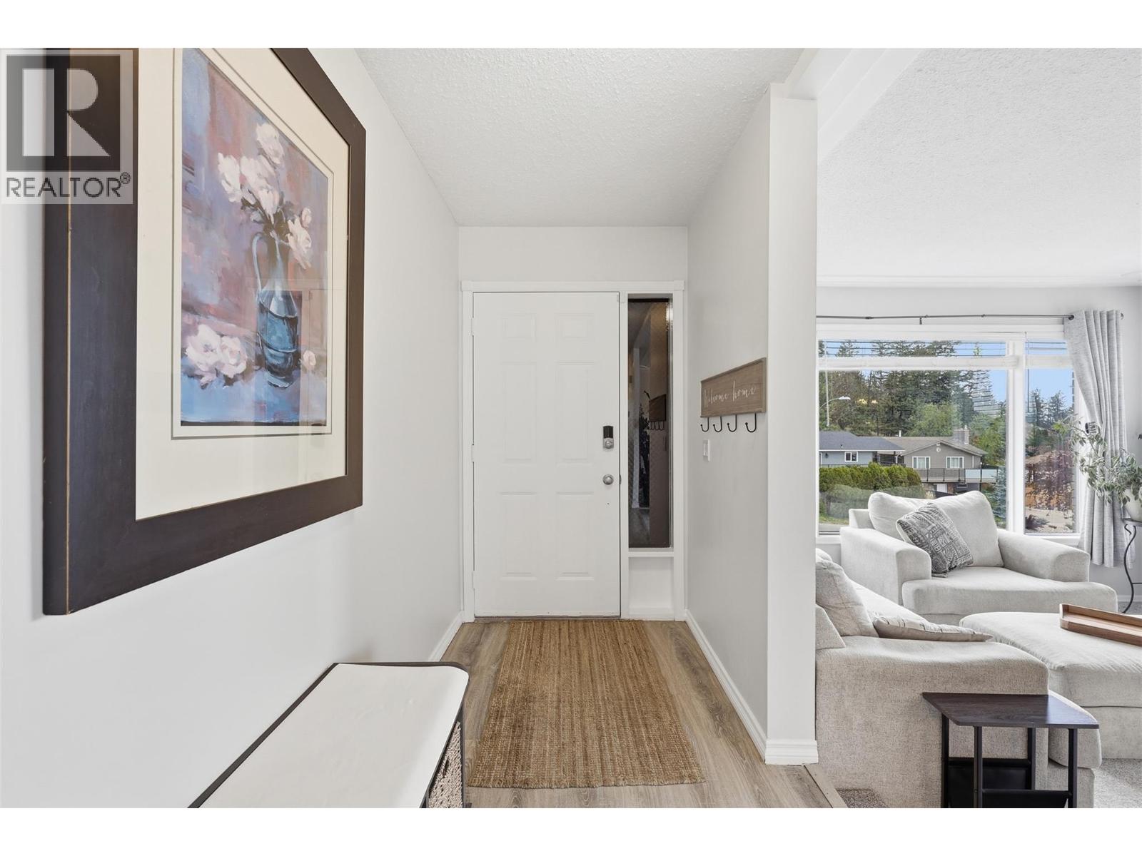 2109 Van Horne Drive, Kamloops, British Columbia  V1S 1G4 - Photo 6 - 10382066