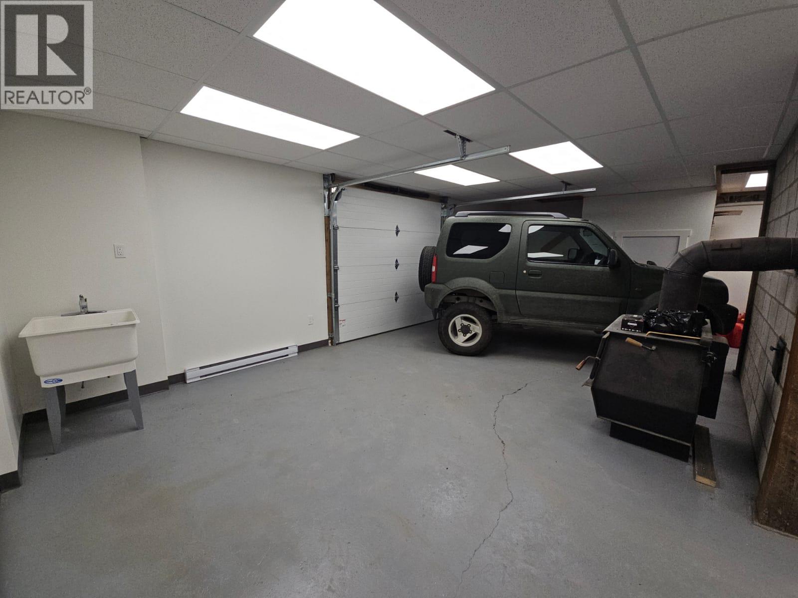 2601 Calliou Road, Chetwynd, British Columbia  V0C 1J0 - Photo 64 - 10386100