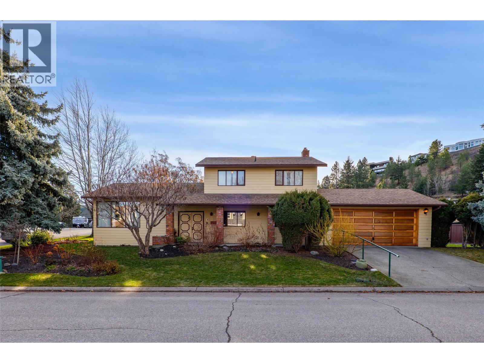 1879 Sedgewick Drive, kamloops, British Columbia