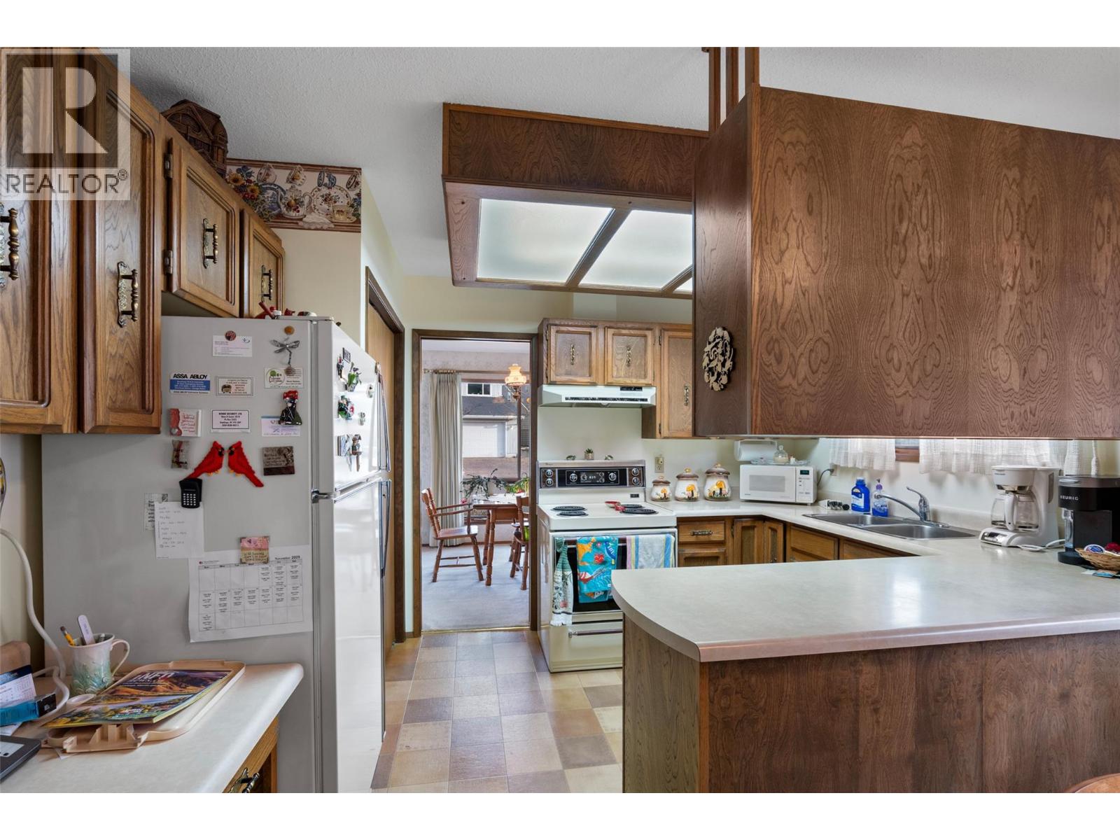 1879 Sedgewick Drive, Kamloops, British Columbia  V2E 2A6 - Photo 16 - 10385829