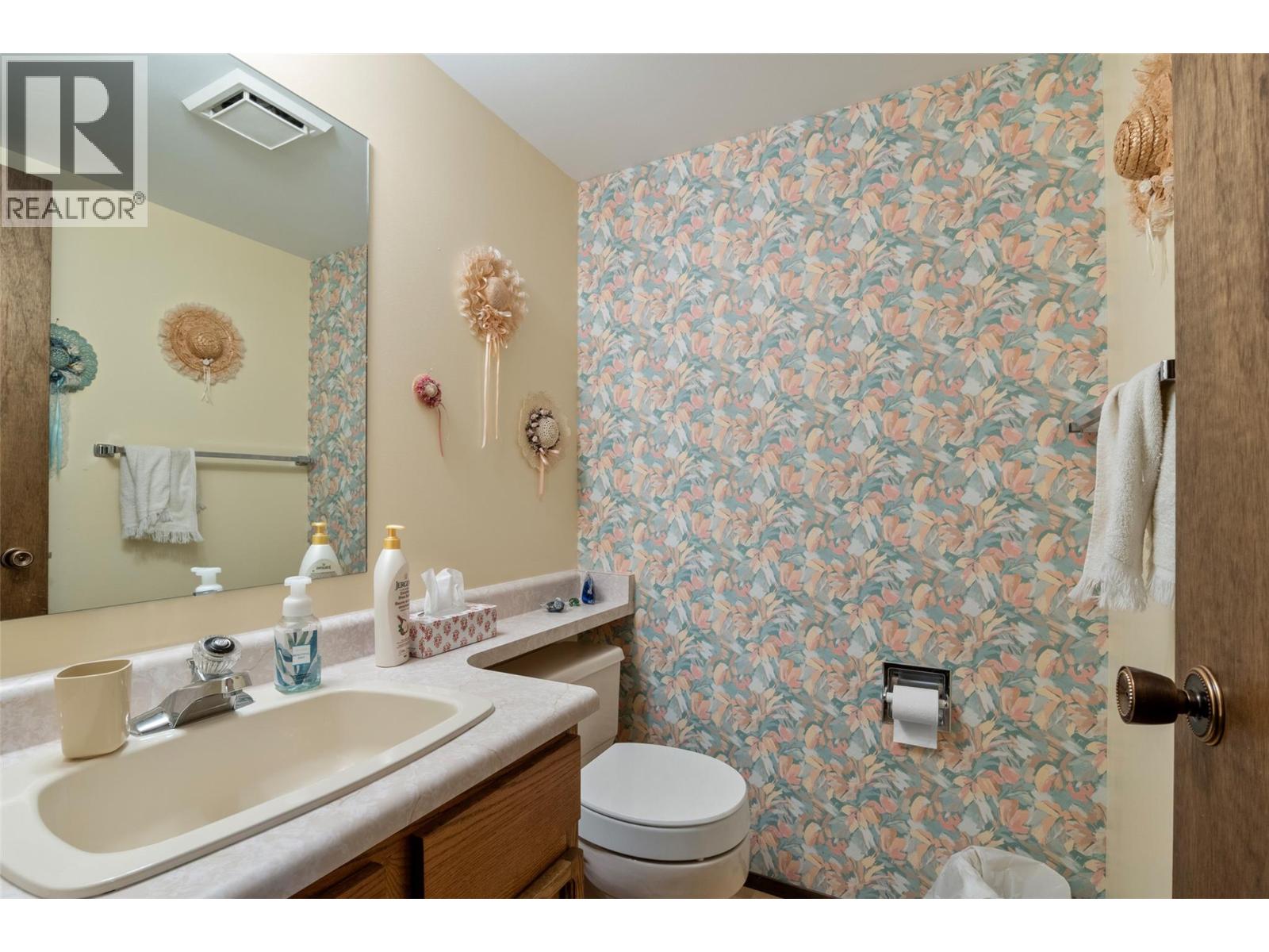 1879 Sedgewick Drive, Kamloops, British Columbia  V2E 2A6 - Photo 27 - 10385829