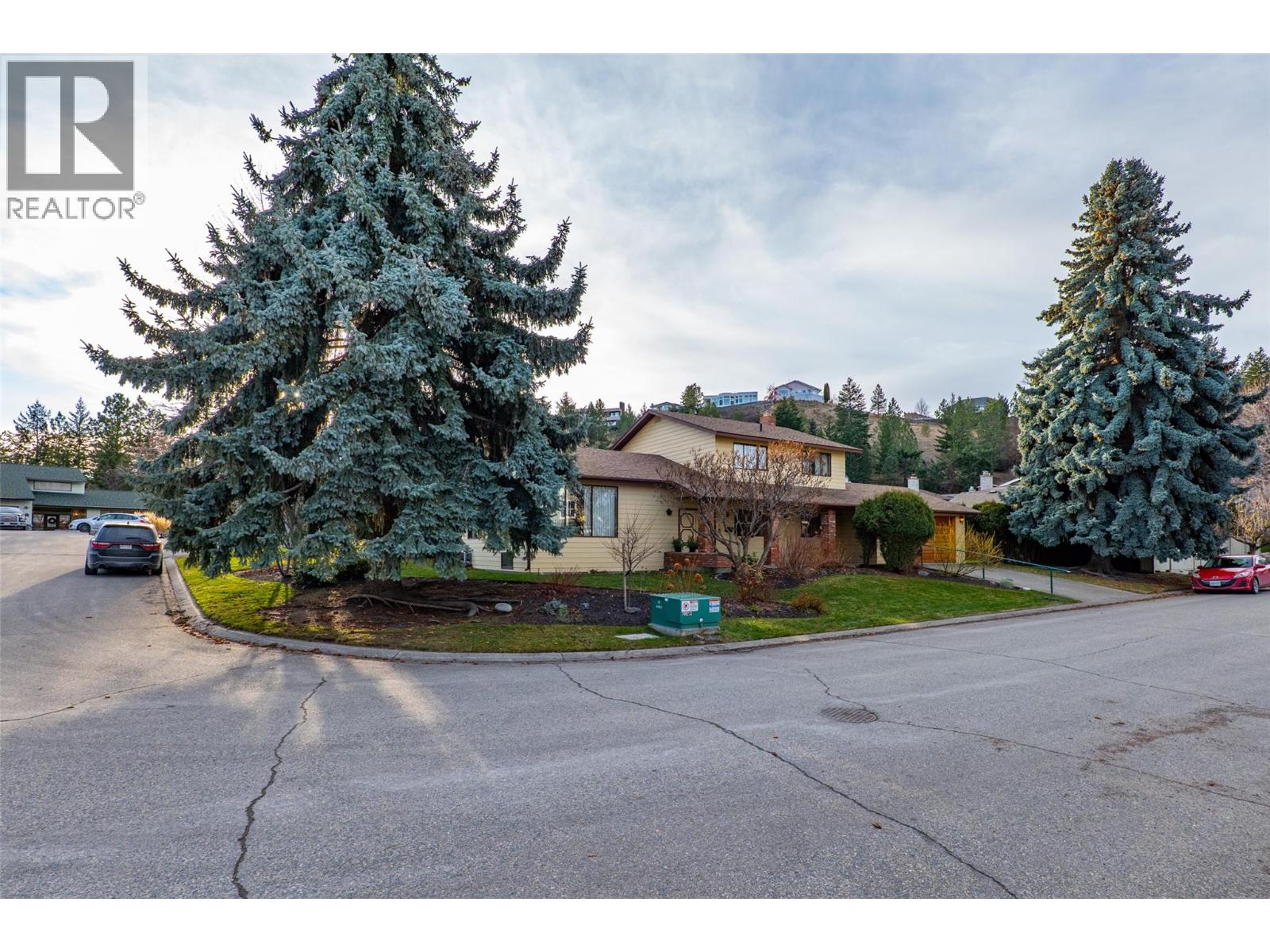 1879 Sedgewick Drive, Kamloops, British Columbia  V2E 2A6 - Photo 4 - 10385829