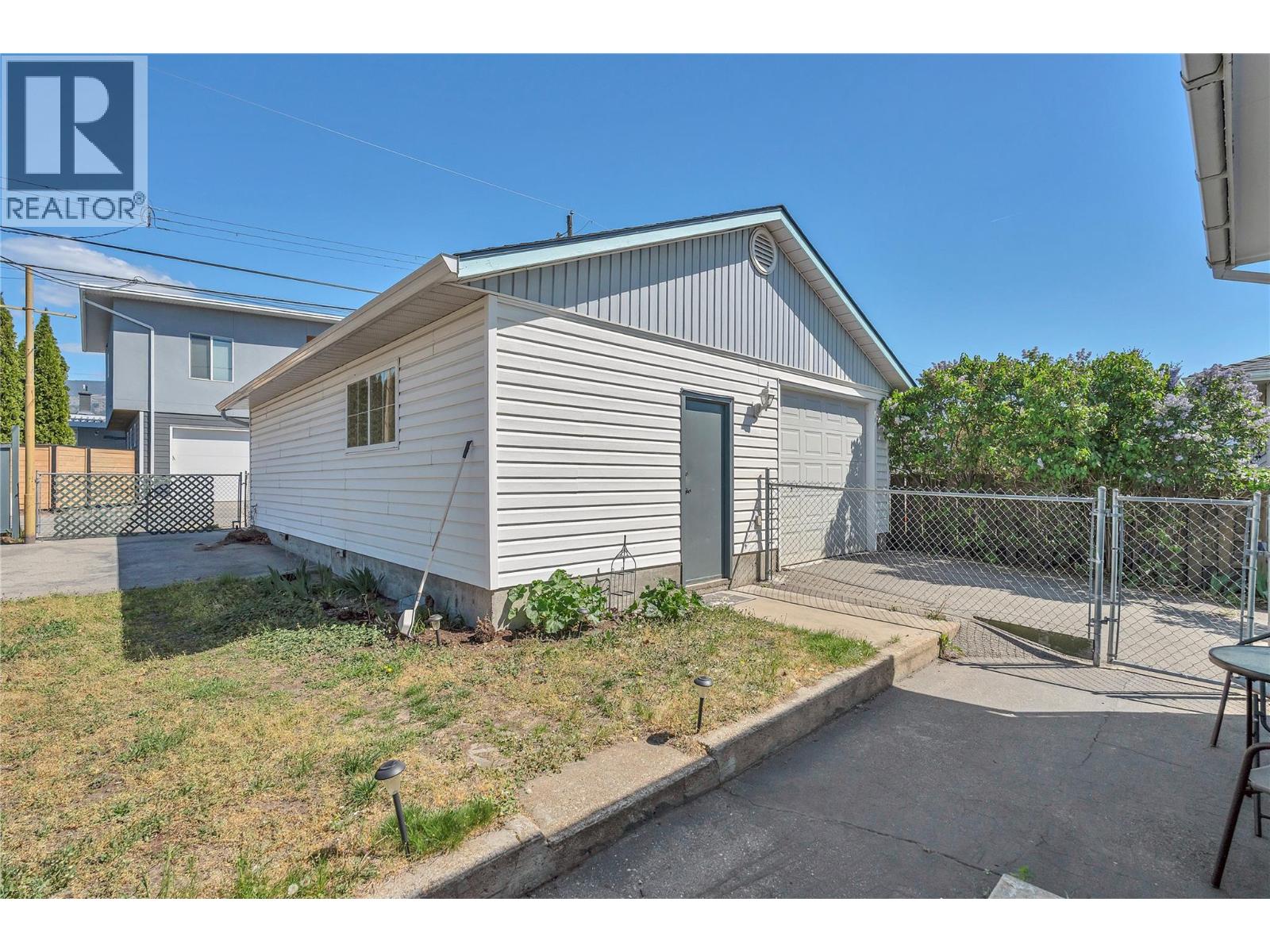 1412 Manitoba Street, Penticton, British Columbia  V2A 5A2 - Photo 33 - 10384314