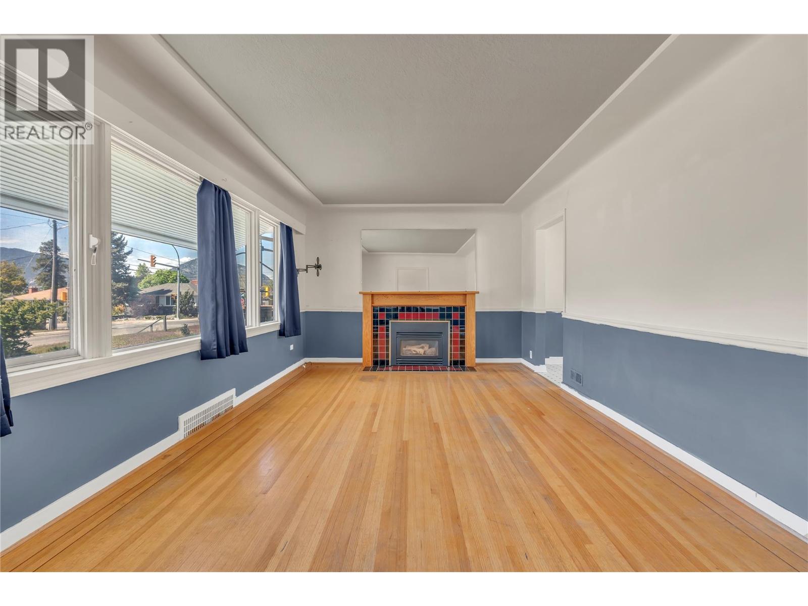 1412 Manitoba Street, Penticton, British Columbia  V2A 5A2 - Photo 4 - 10384314