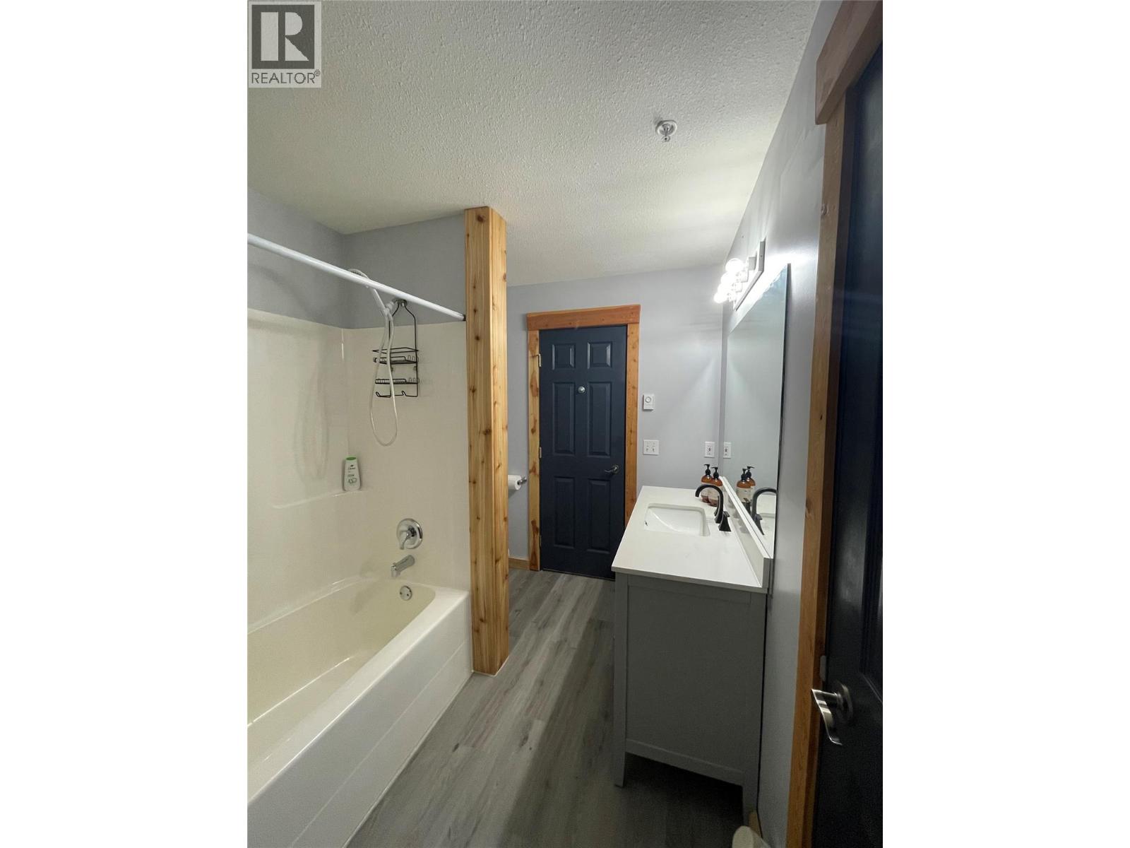 4809 Snow Pines Road Unit# D, Big White, British Columbia  V1P 1P3 - Photo 17 - 10385893