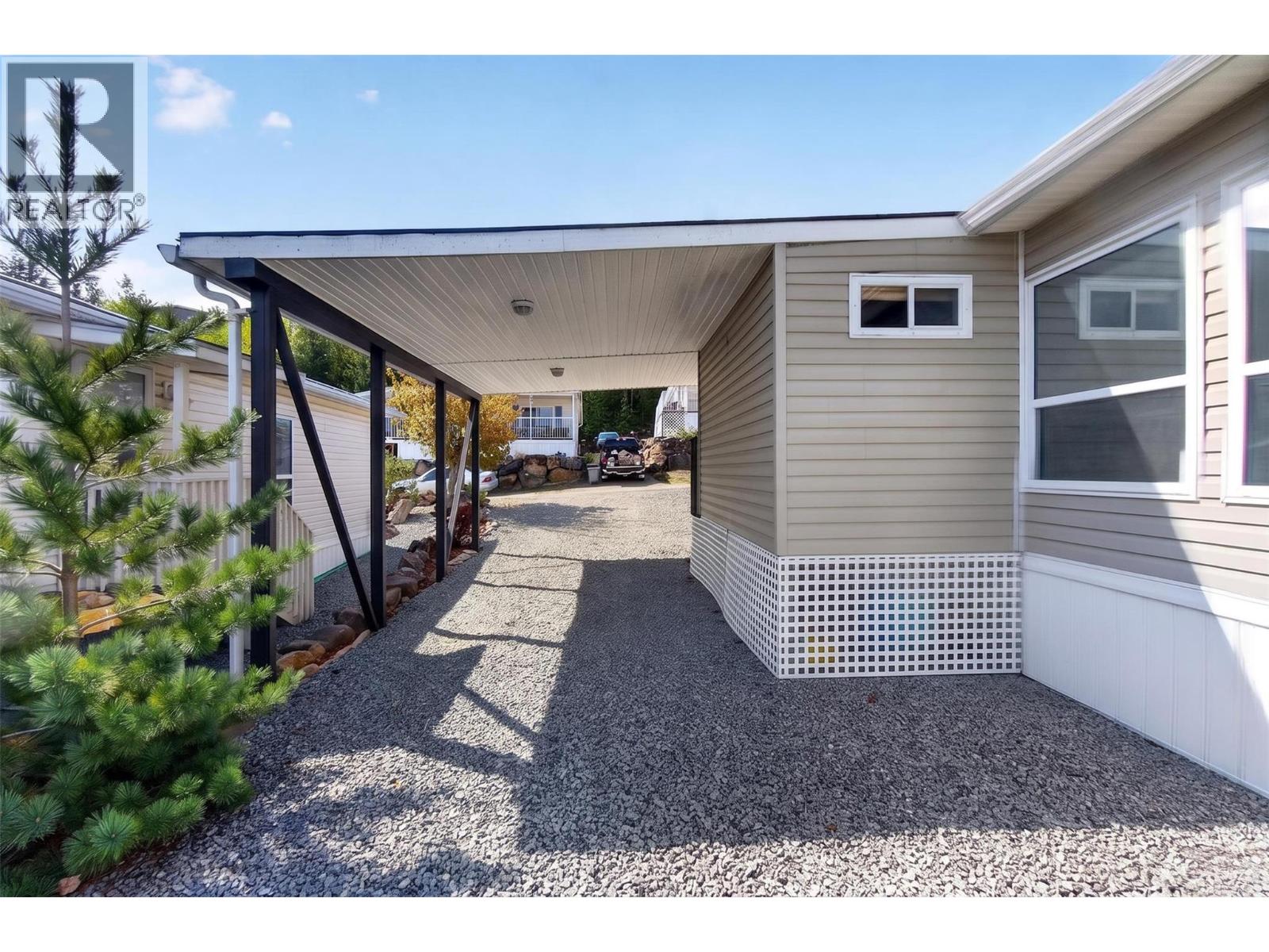 1885 Tappen Notch Hill Road Unit# 23, Tappen, British Columbia  V0E 2X0 - Photo 44 - 10385334