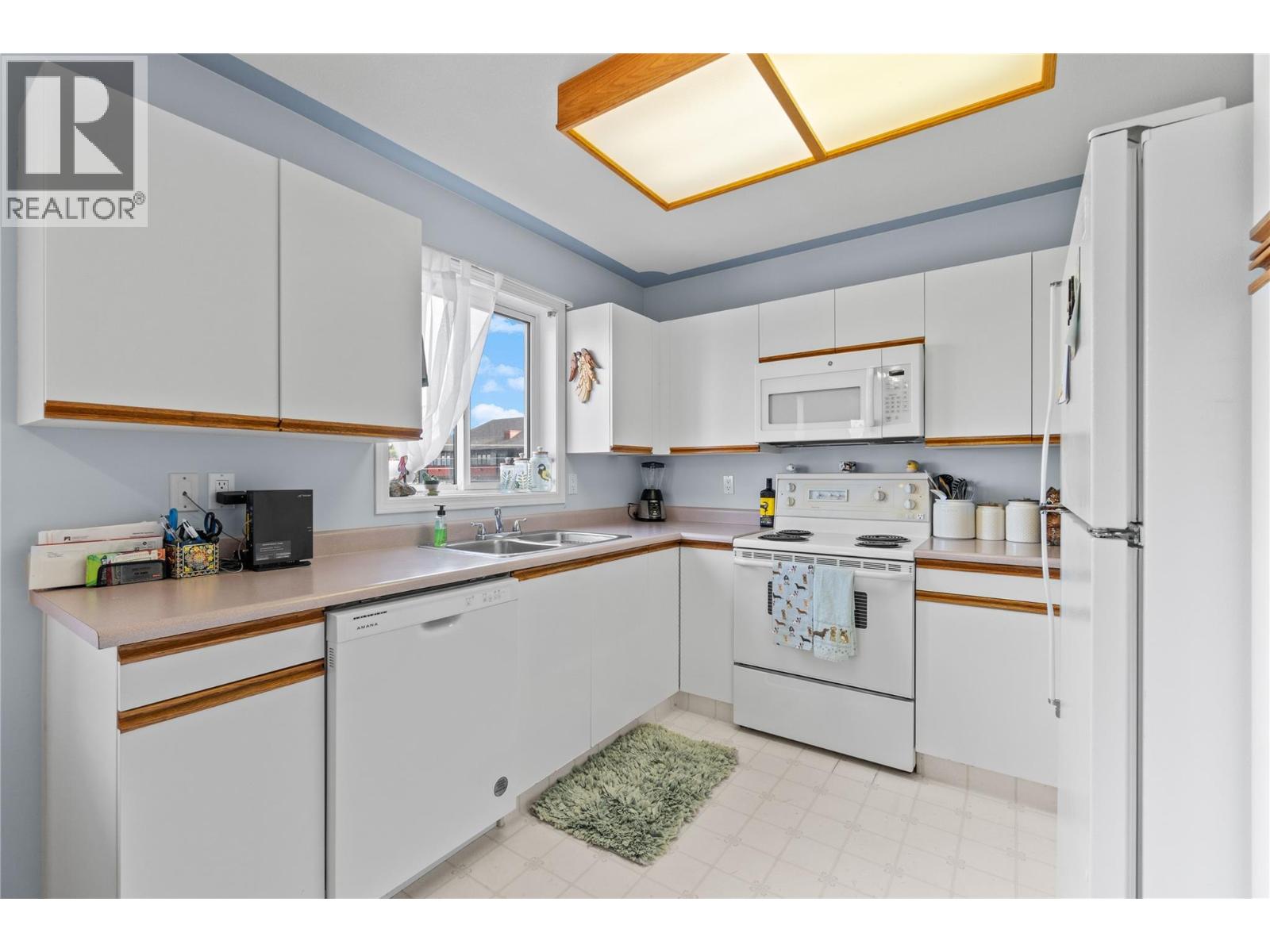 160 5th Avenue Sw Unit# 301, Salmon Arm, British Columbia  V1E 1R4 - Photo 17 - 10385488