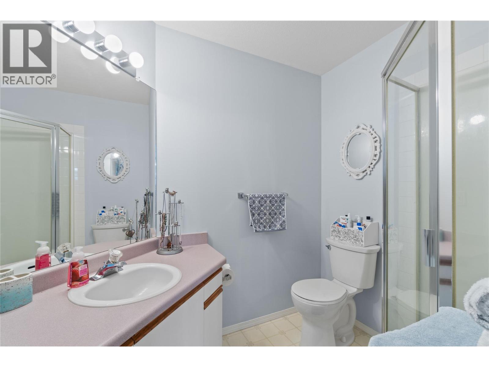 160 5th Avenue Sw Unit# 301, Salmon Arm, British Columbia  V1E 1R4 - Photo 29 - 10385488