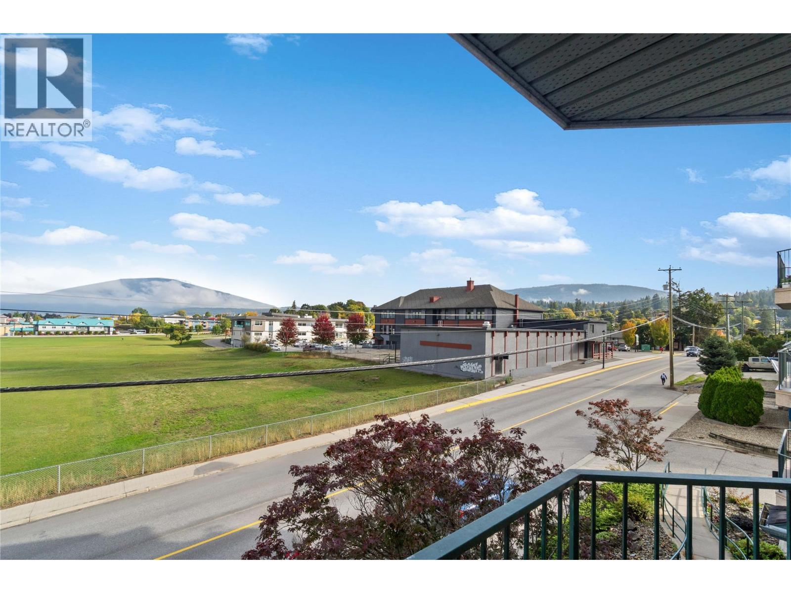 160 5th Avenue Sw Unit# 301, Salmon Arm, British Columbia  V1E 1R4 - Photo 3 - 10385488