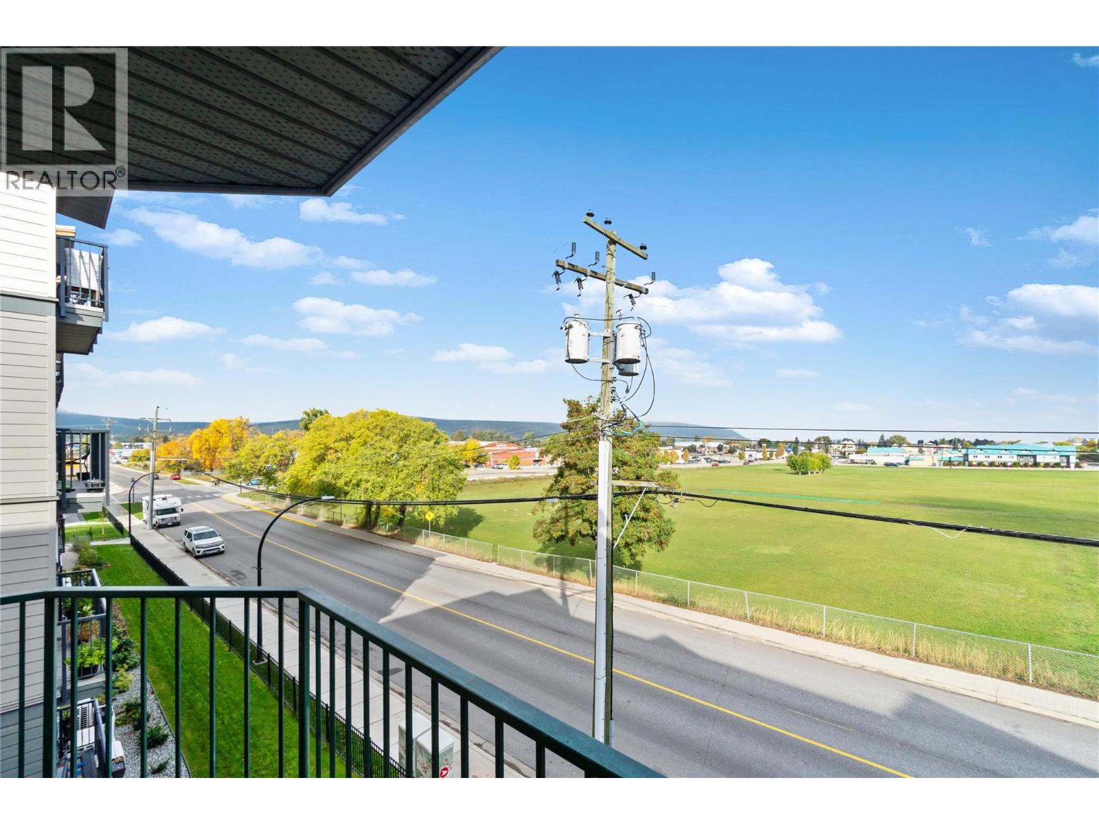 160 5th Avenue Sw Unit# 301, Salmon Arm, British Columbia  V1E 1R4 - Photo 4 - 10385488