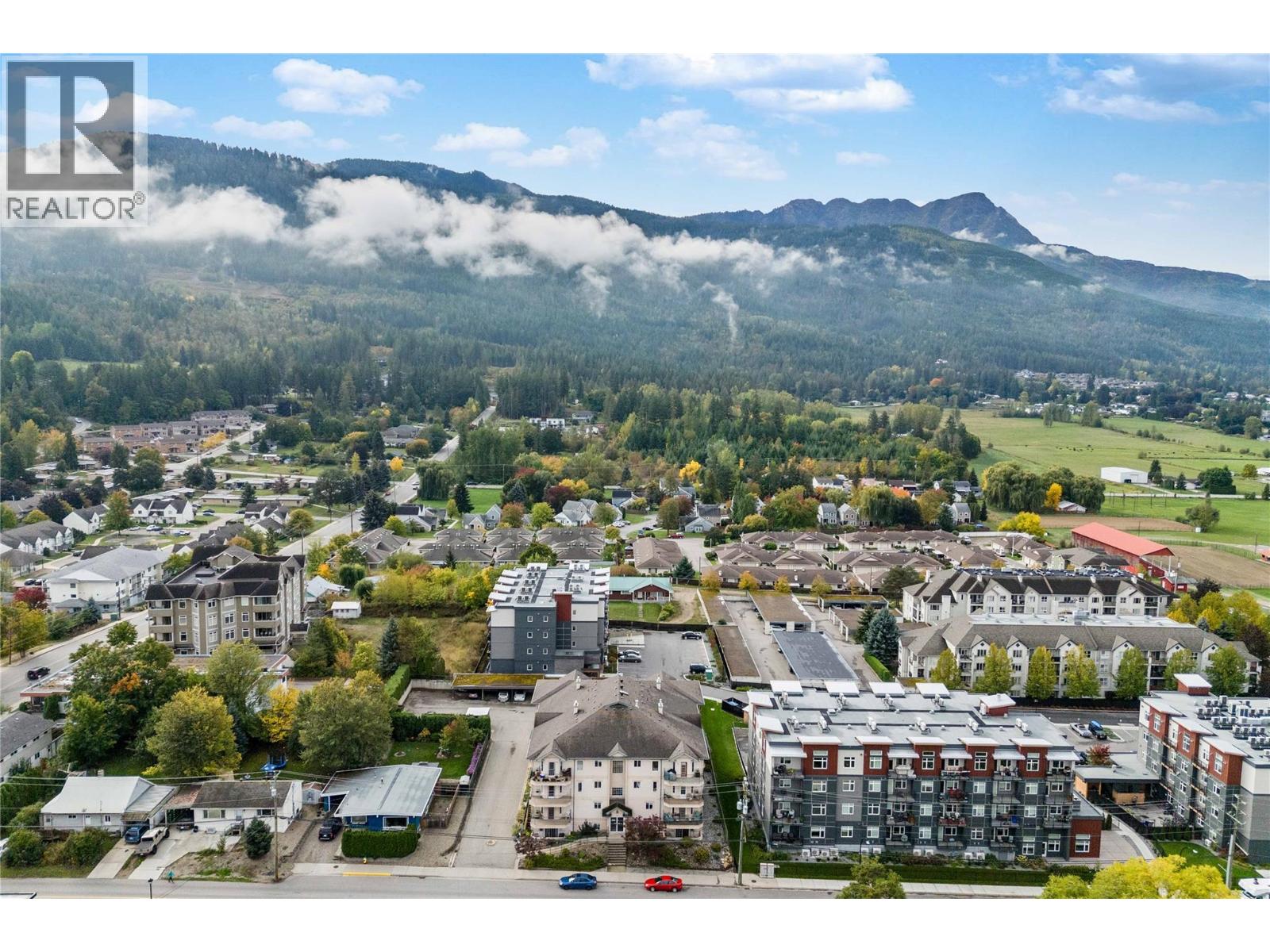 160 5th Avenue Sw Unit# 301, Salmon Arm, British Columbia  V1E 1R4 - Photo 49 - 10385488
