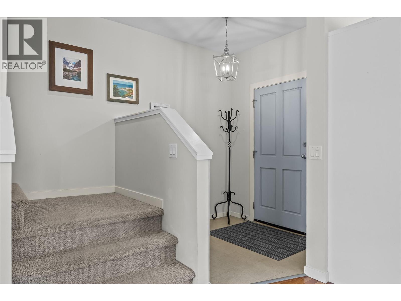 916 Paret Crescent, Kelowna, British Columbia  V1W 4X8 - Photo 24 - 10384665