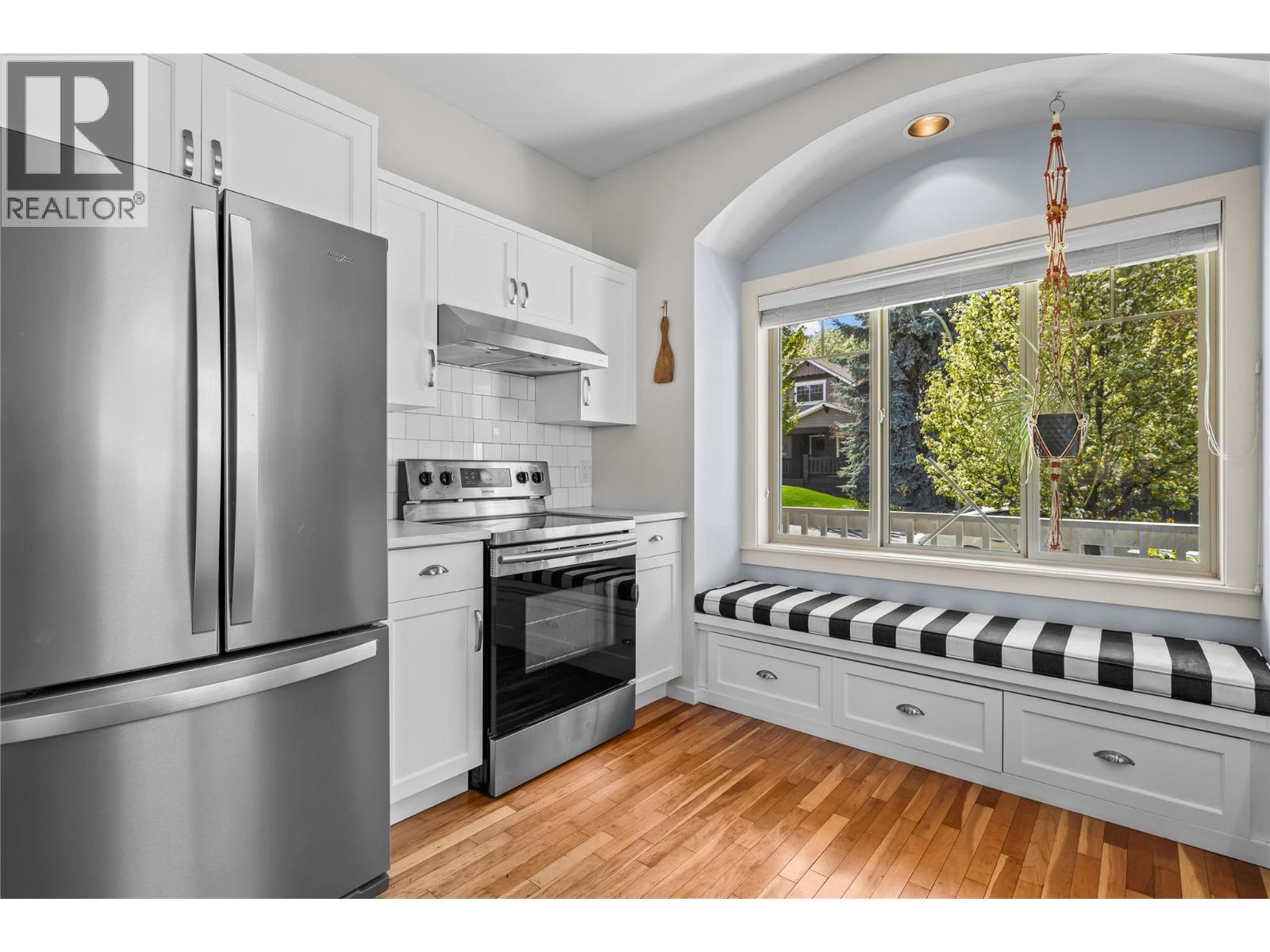 916 Paret Crescent, Kelowna, British Columbia  V1W 4X8 - Photo 30 - 10384665