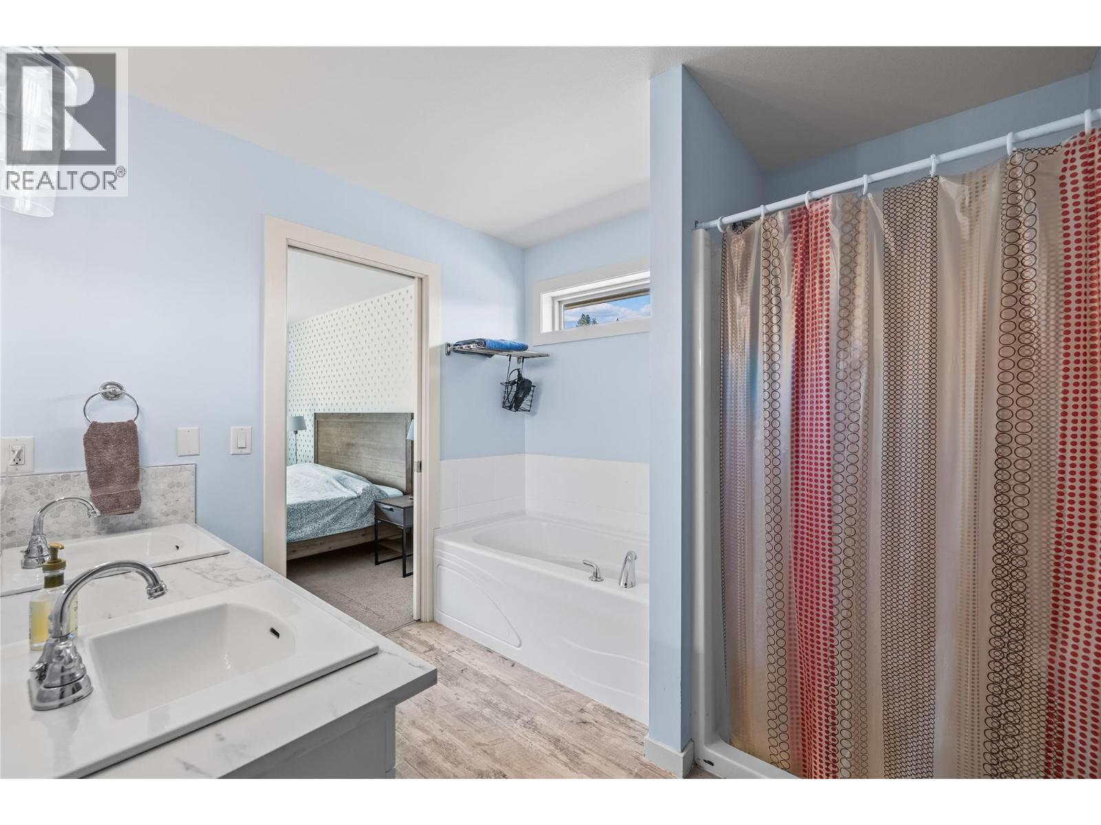 916 Paret Crescent, Kelowna, British Columbia  V1W 4X8 - Photo 45 - 10384665