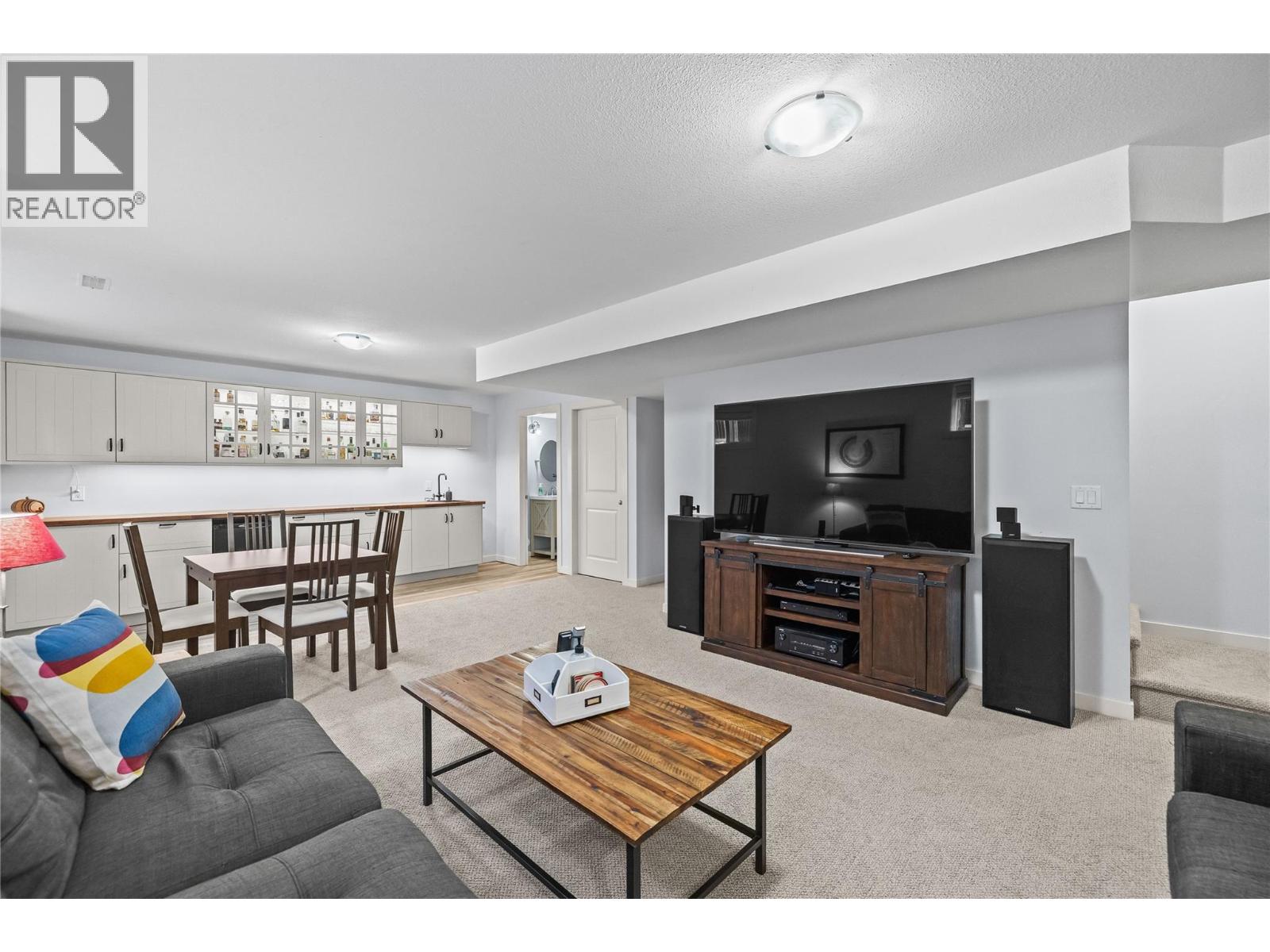 916 Paret Crescent, Kelowna, British Columbia  V1W 4X8 - Photo 52 - 10384665