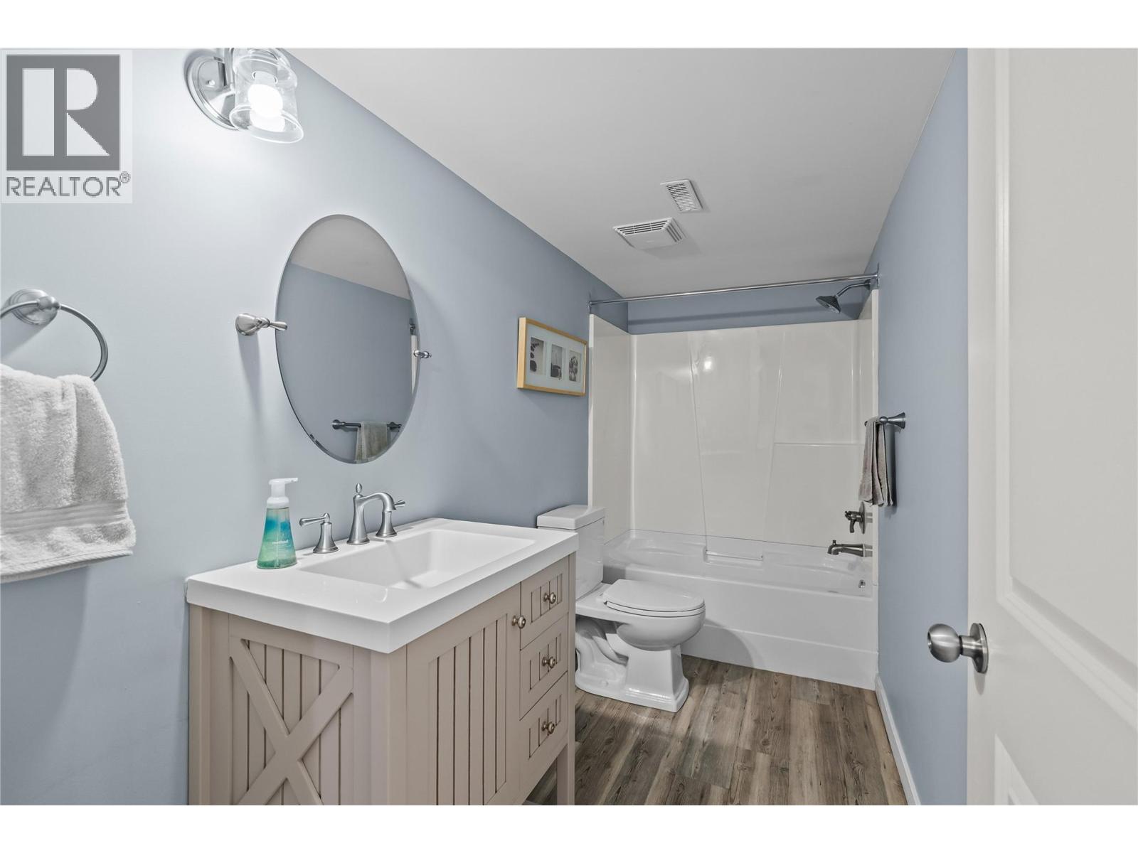 916 Paret Crescent, Kelowna, British Columbia  V1W 4X8 - Photo 56 - 10384665
