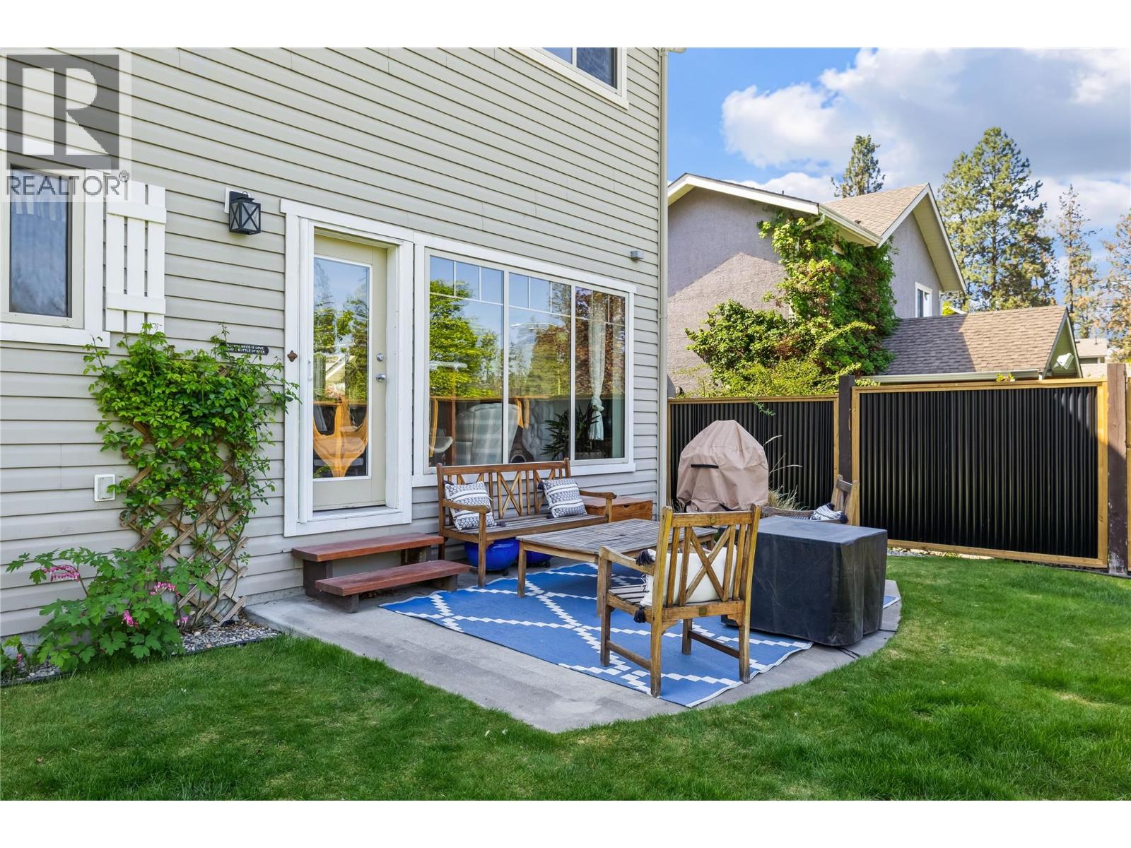916 Paret Crescent, Kelowna, British Columbia  V1W 4X8 - Photo 8 - 10384665