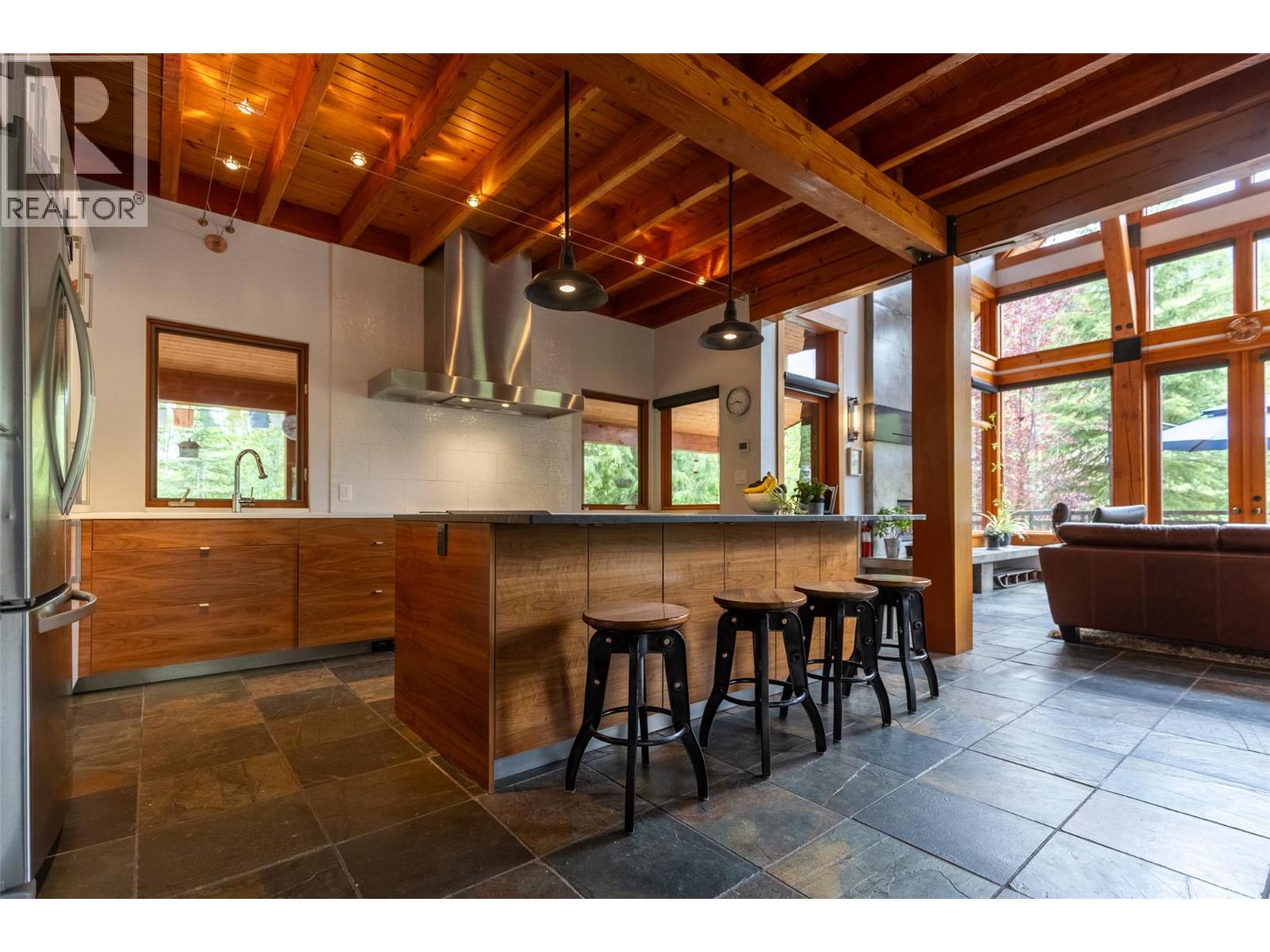 20 Alpine Trails Crescent, Fernie, British Columbia  V0B 1M5 - Photo 10 - 10385901